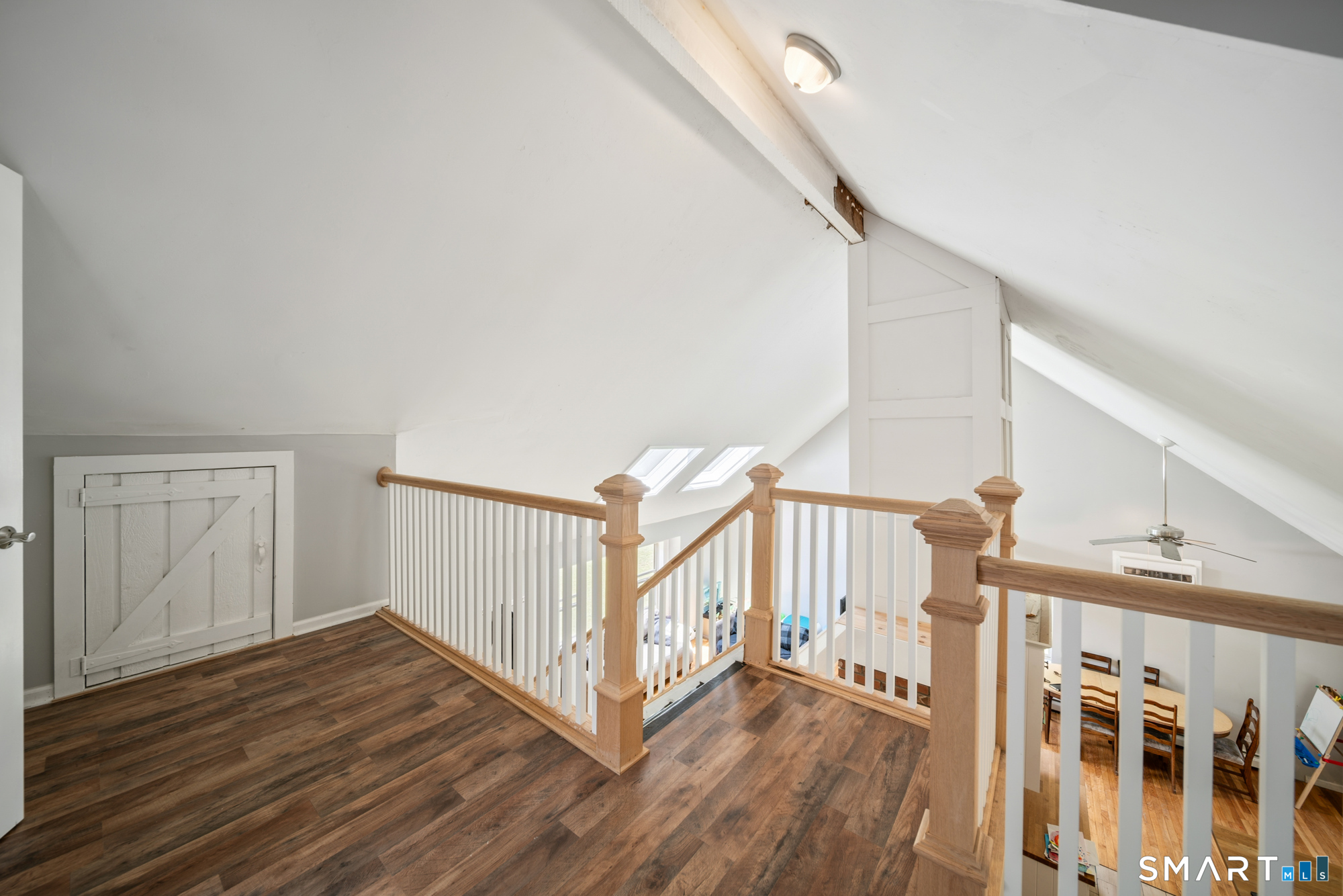 189 Flanders Road photo 26