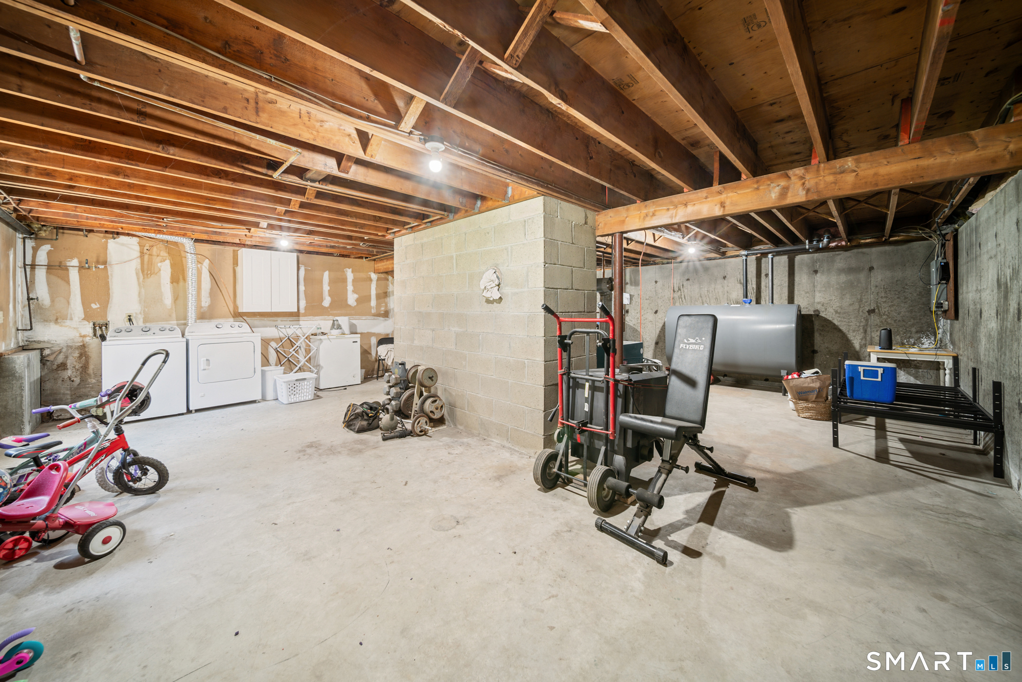 189 Flanders Road photo 27