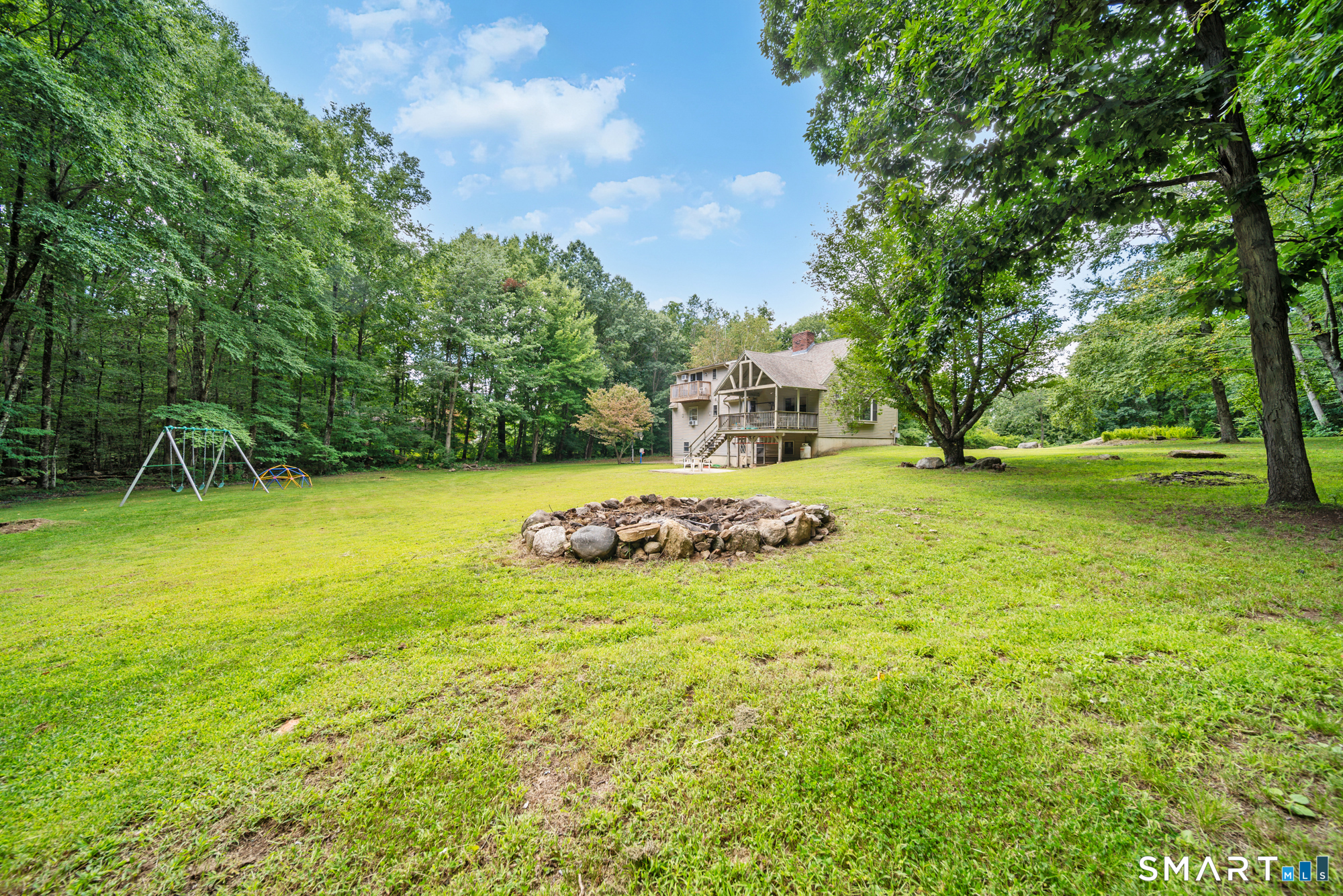 189 Flanders Road photo 33