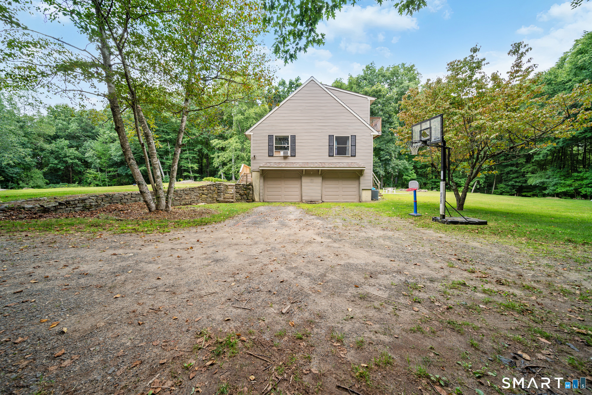 189 Flanders Road photo 36