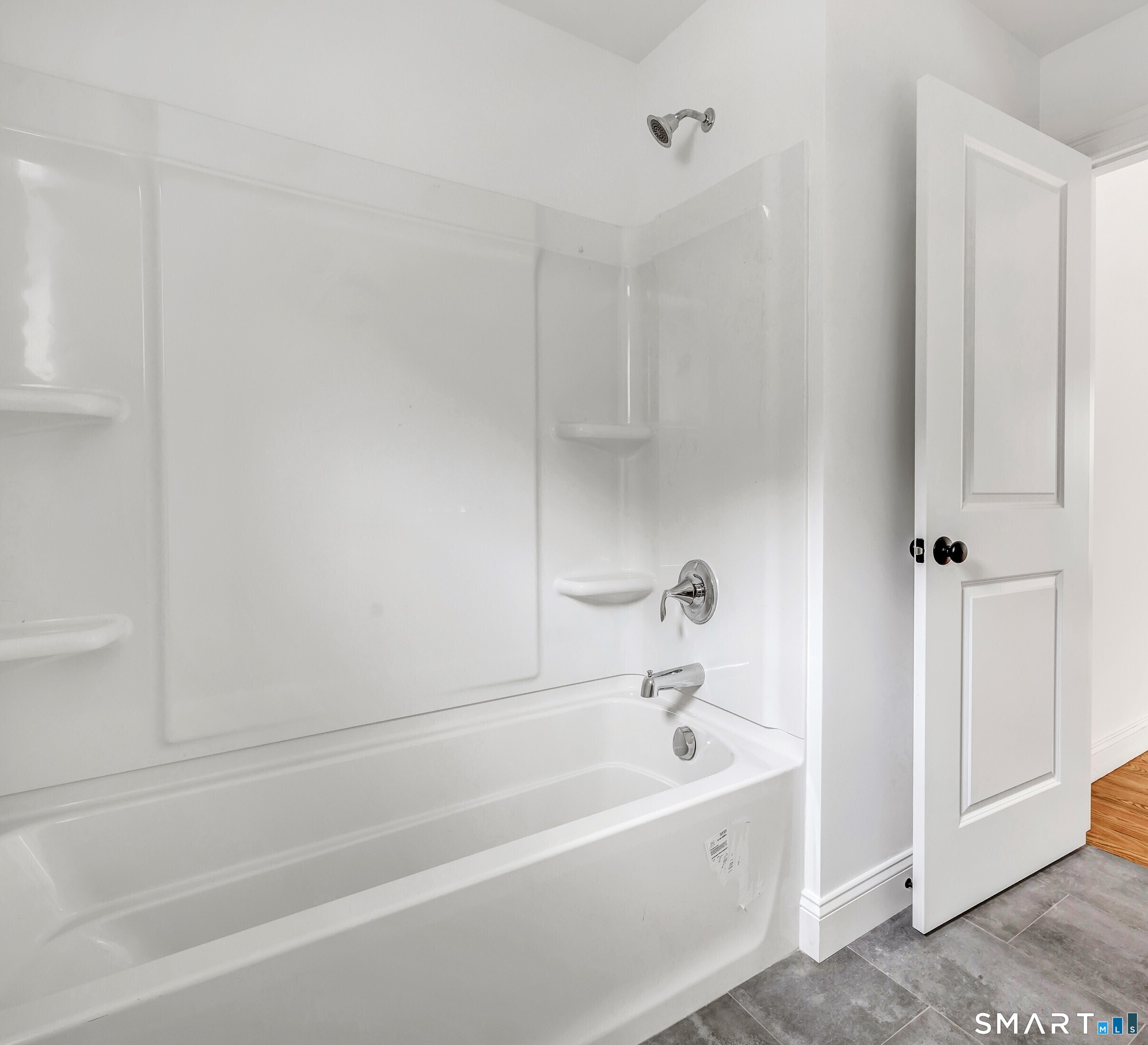 Photo 13 of Townhouse for sale at 15 Windward Way #15, Shelton, CT 06484 | MLS# 24203253 | Listing updated on 2026-08-31
