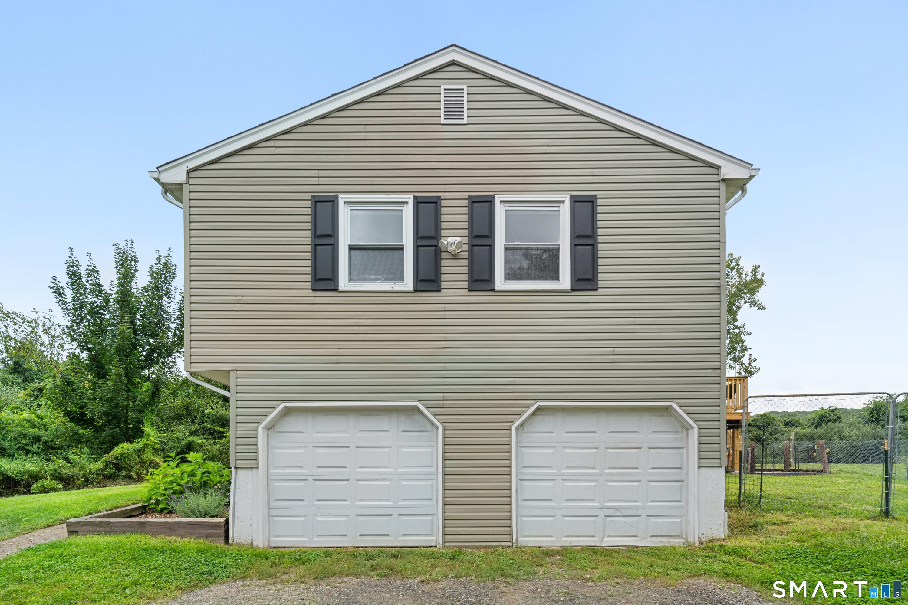8 Meadow Drive photo 31