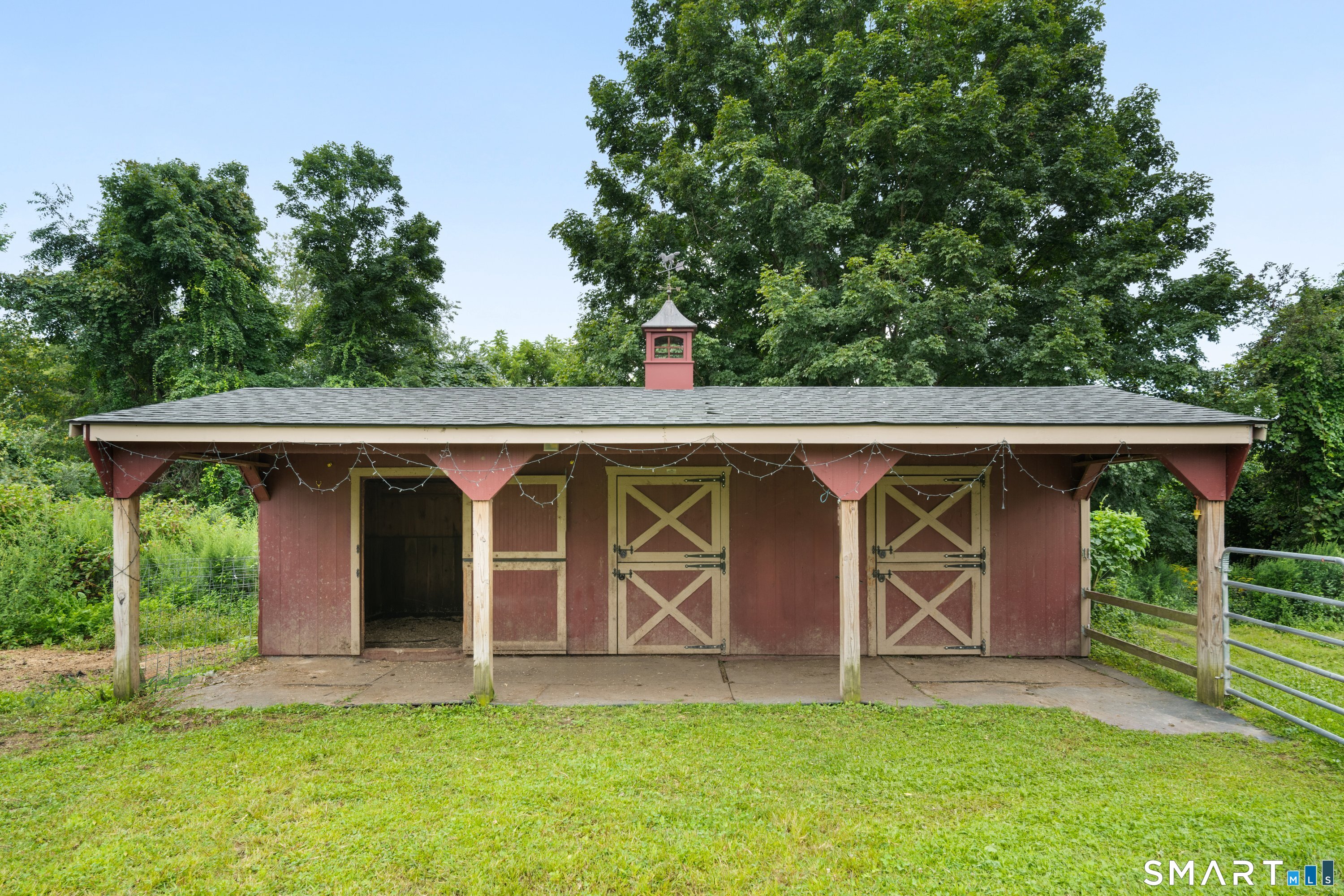 8 Meadow Drive photo 27