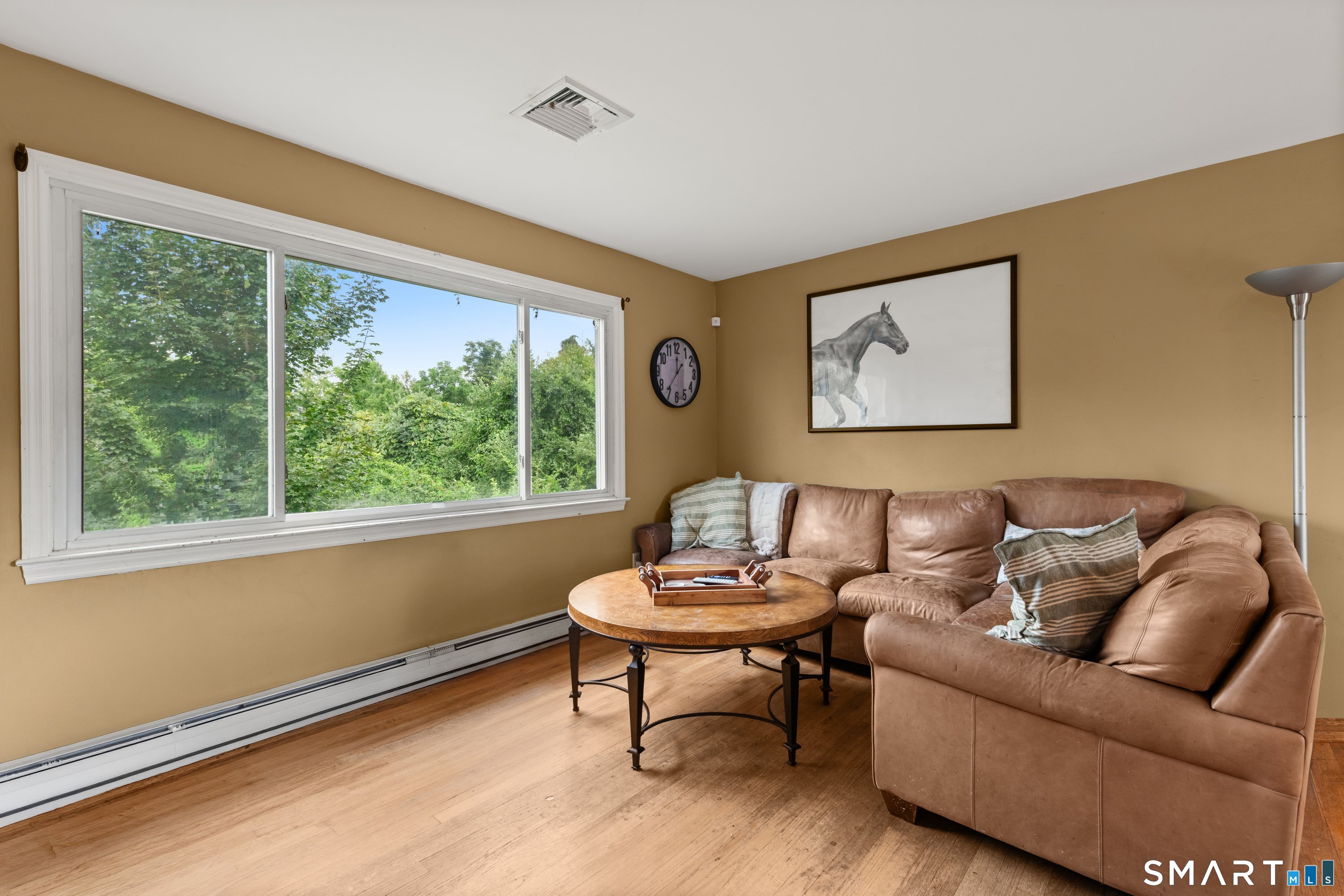 8 Meadow Drive photo 12