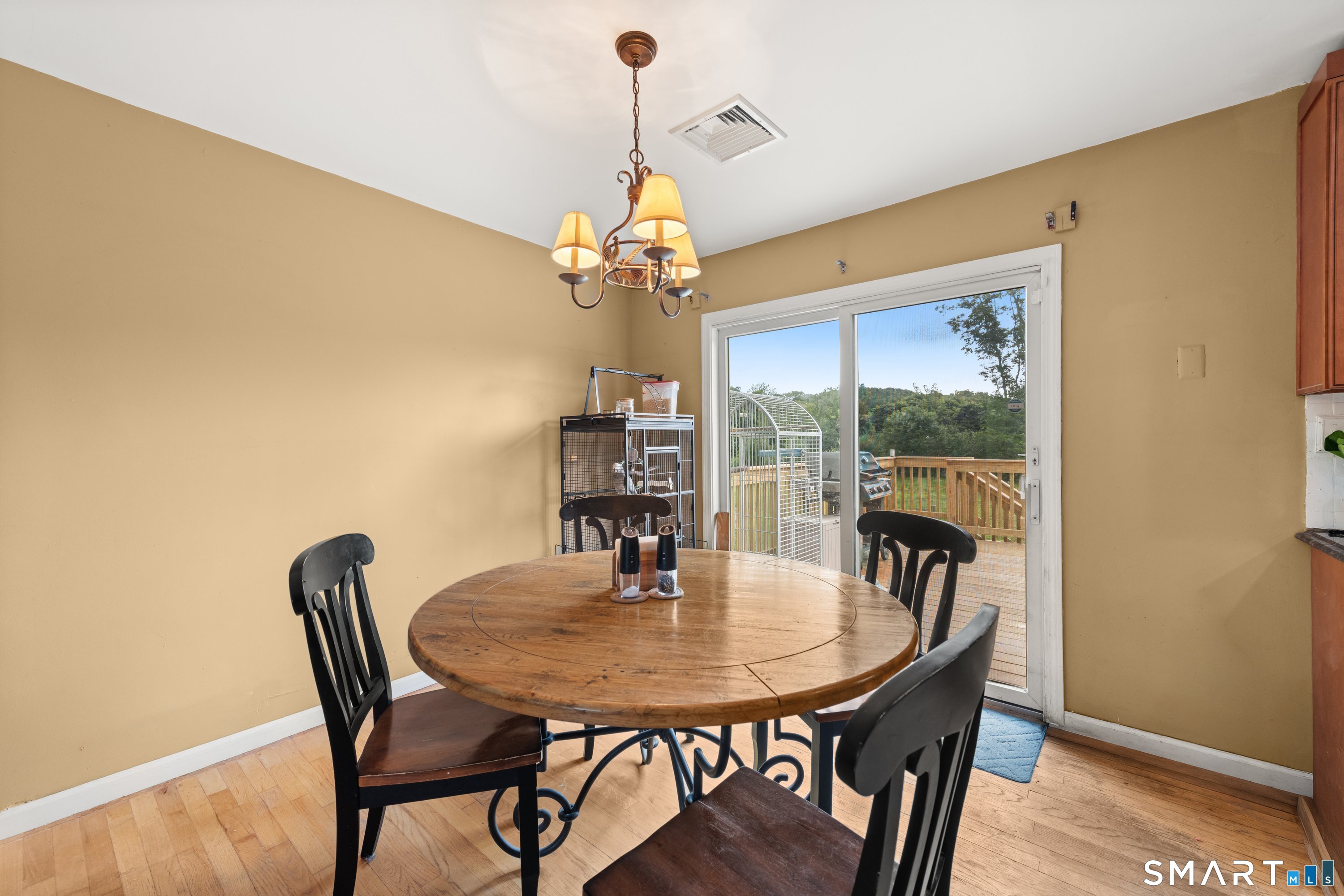 8 Meadow Drive photo 14