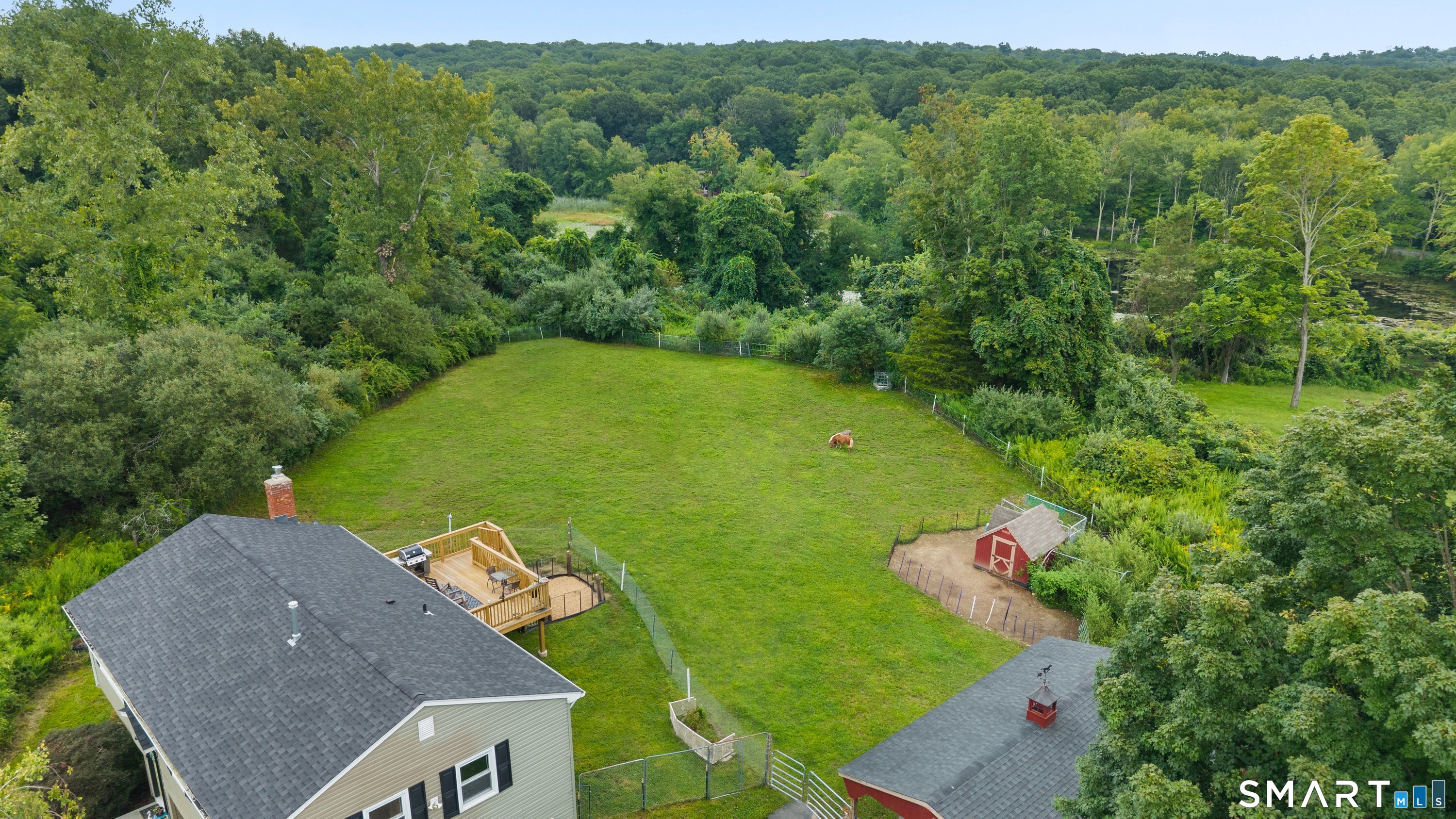 8 Meadow Drive photo 29