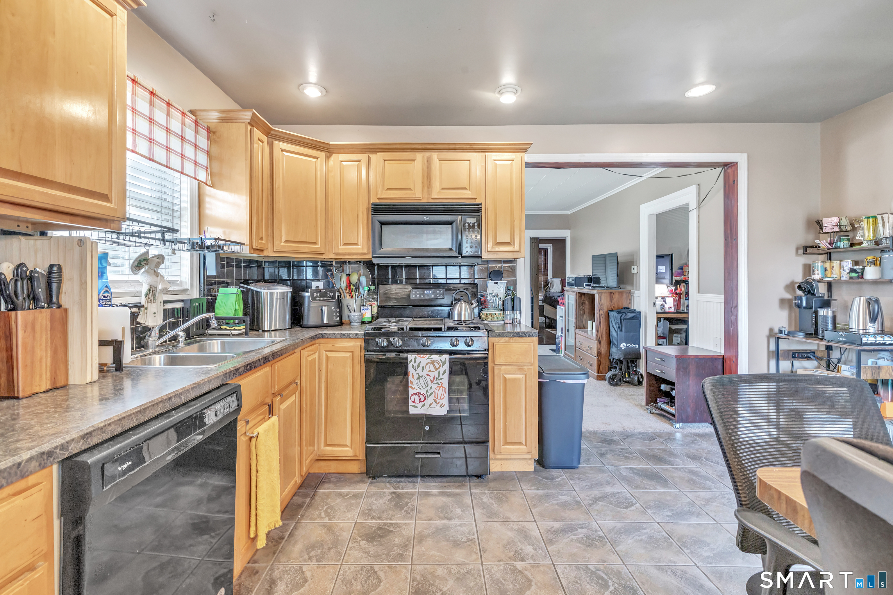 64 Prospect Street photo 16