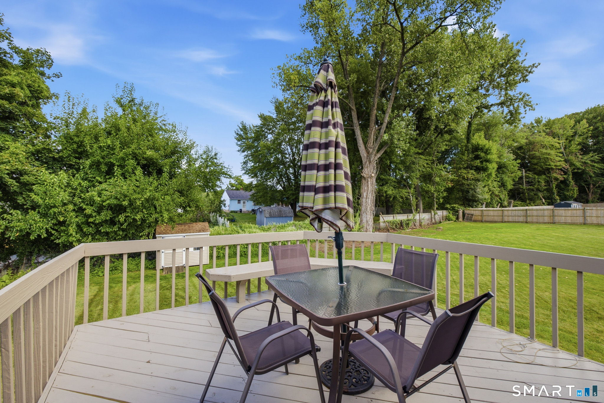 87 Abbey Lane photo 36