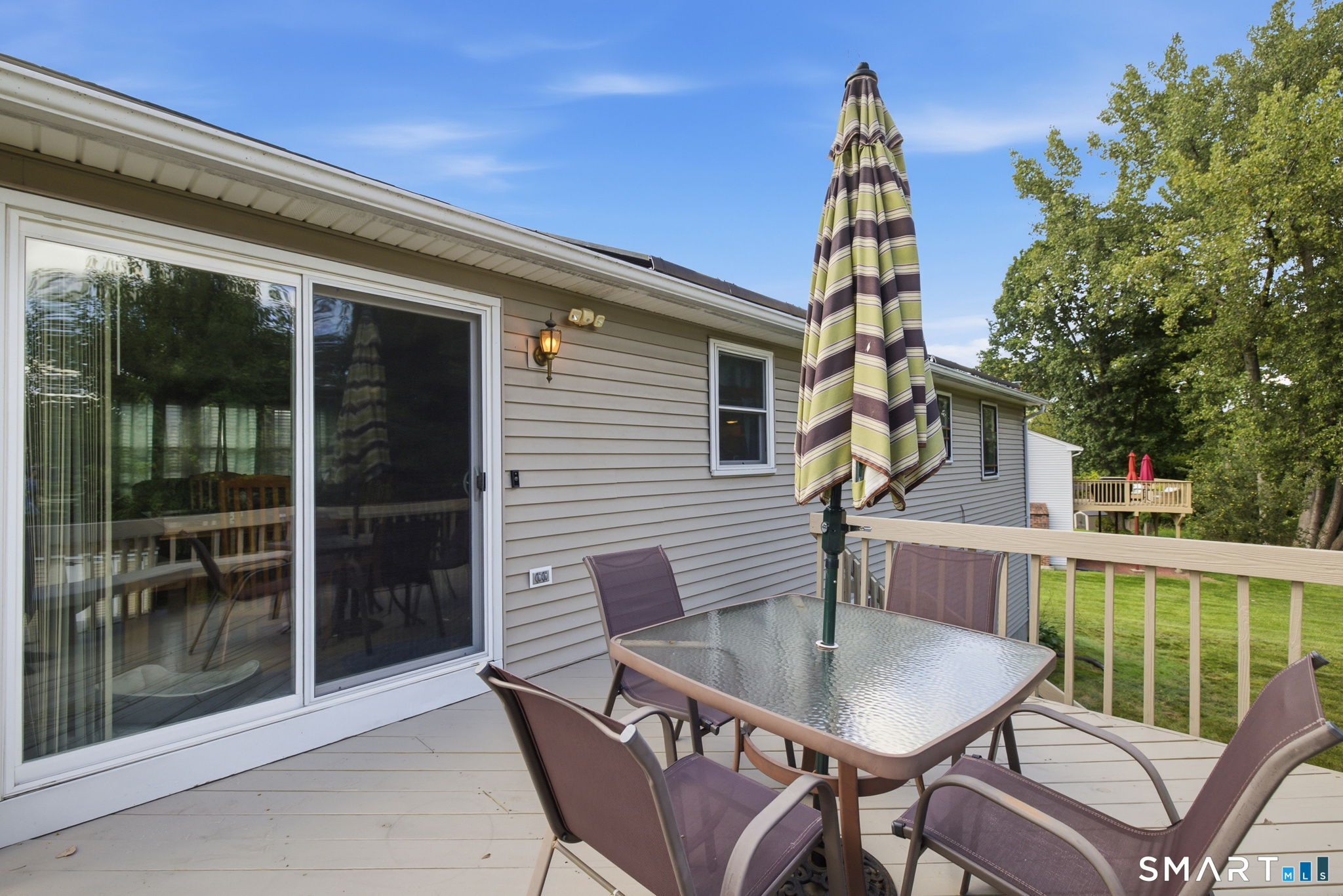 87 Abbey Lane photo 38