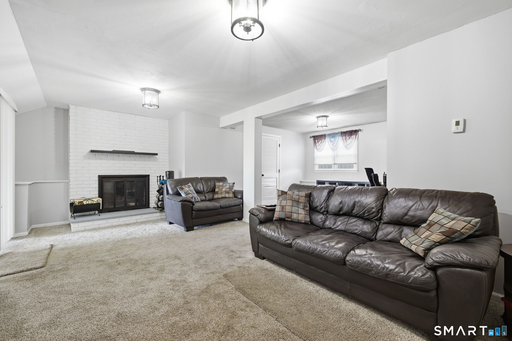 87 Abbey Lane photo 25