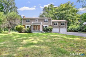 130 Hinman, Stratford