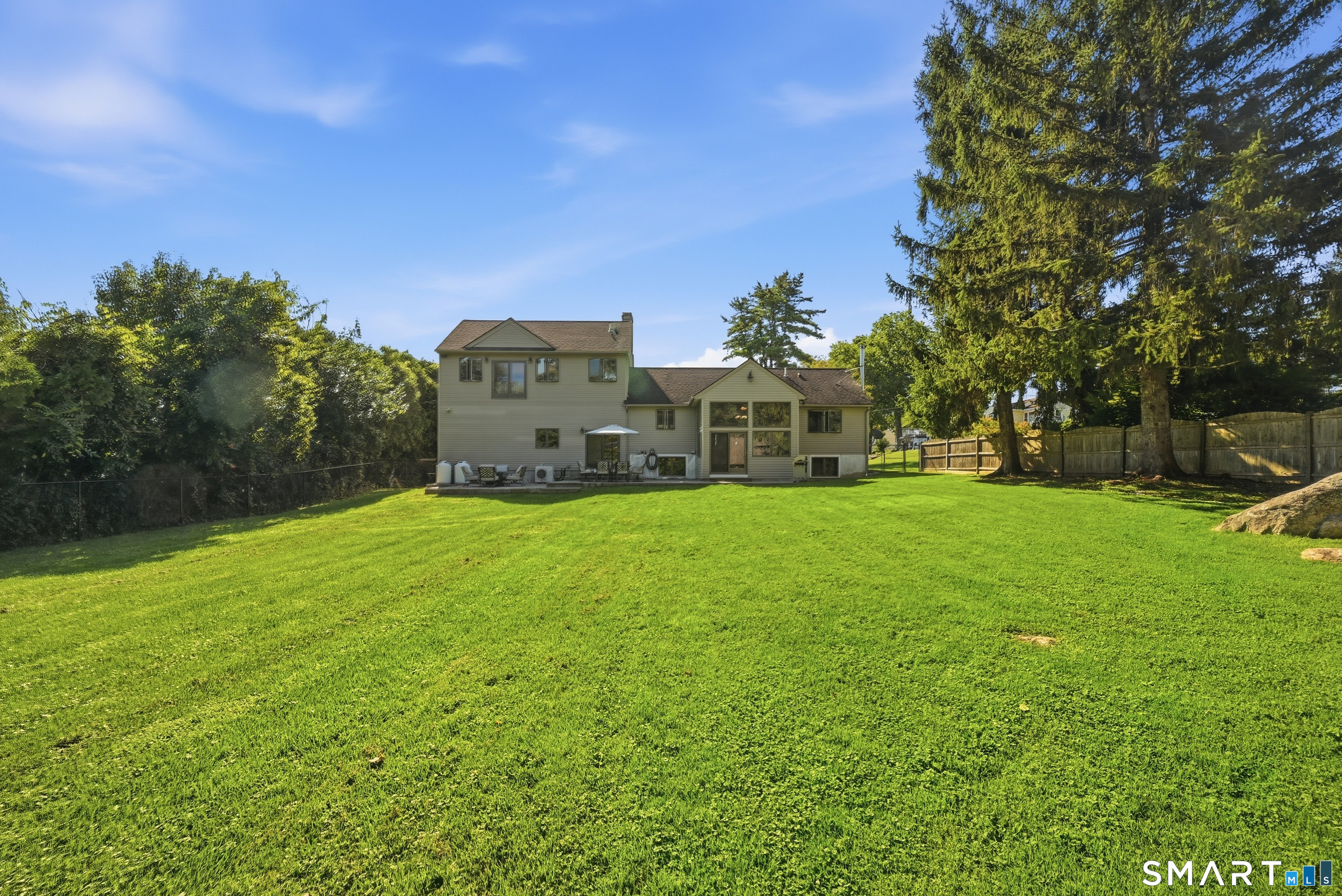 2 Sunnyside Avenue photo 33