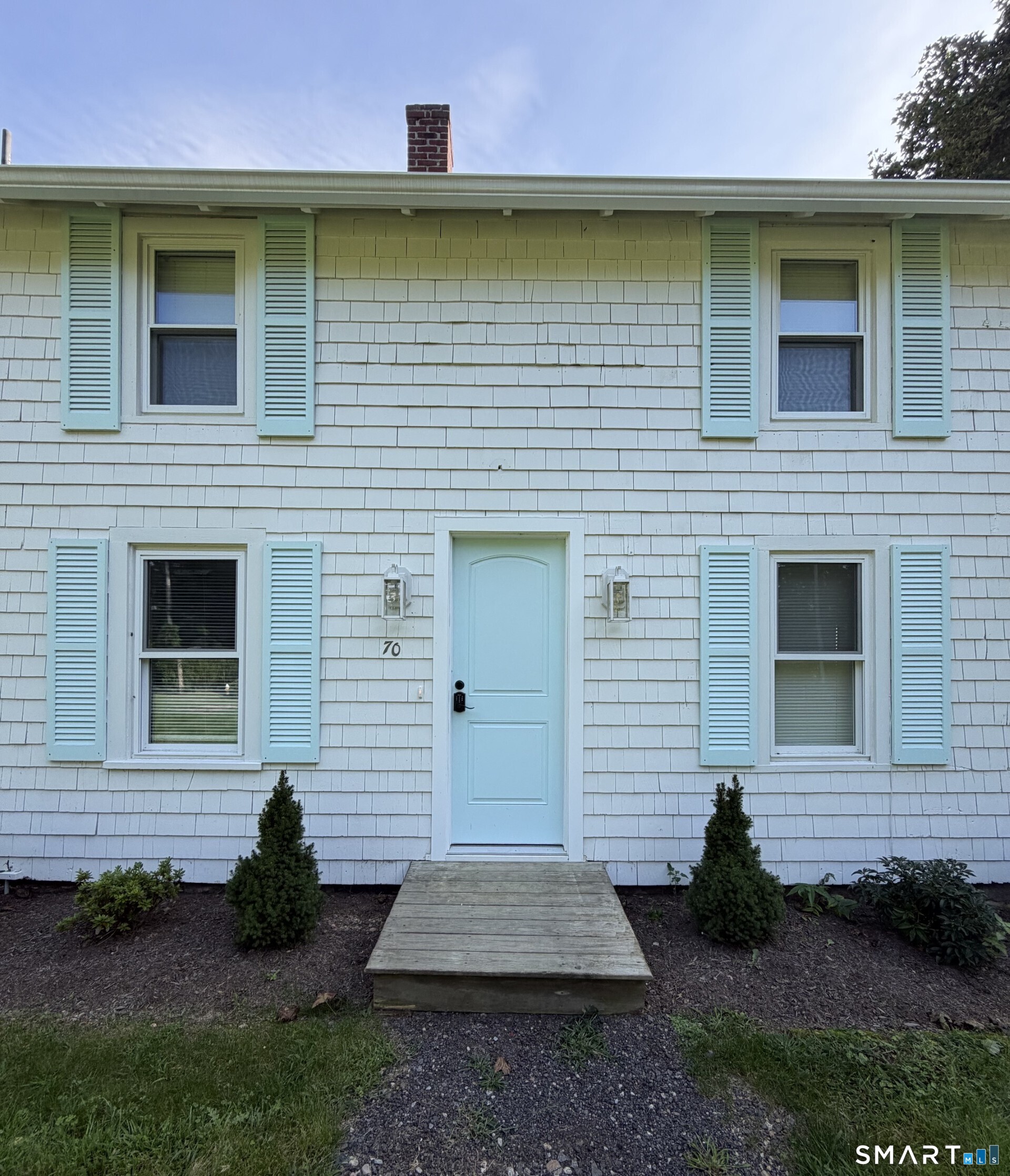 70 Cottage Road photo 2
