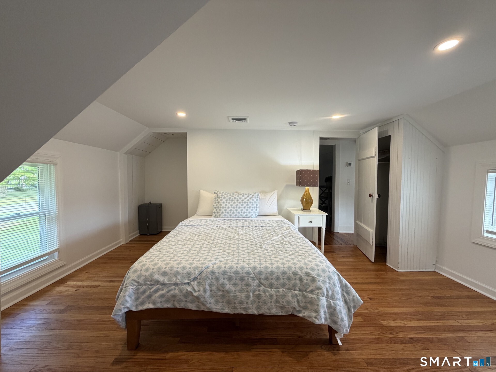 70 Cottage Road photo 17