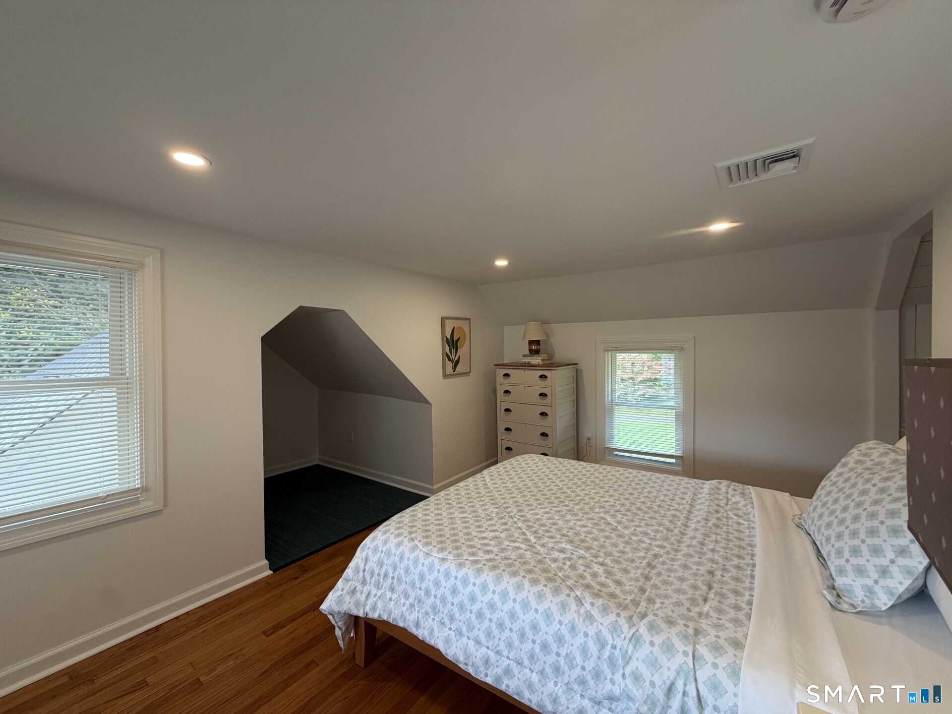 70 Cottage Road photo 18