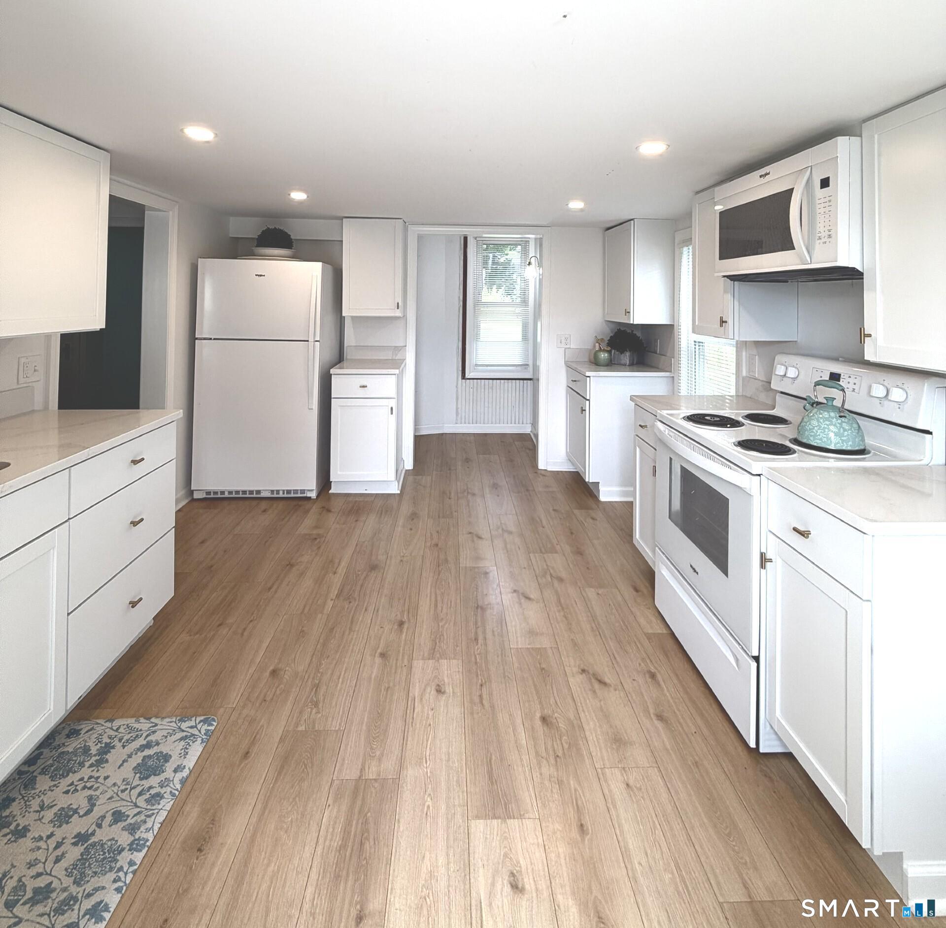 70 Cottage Road photo 4