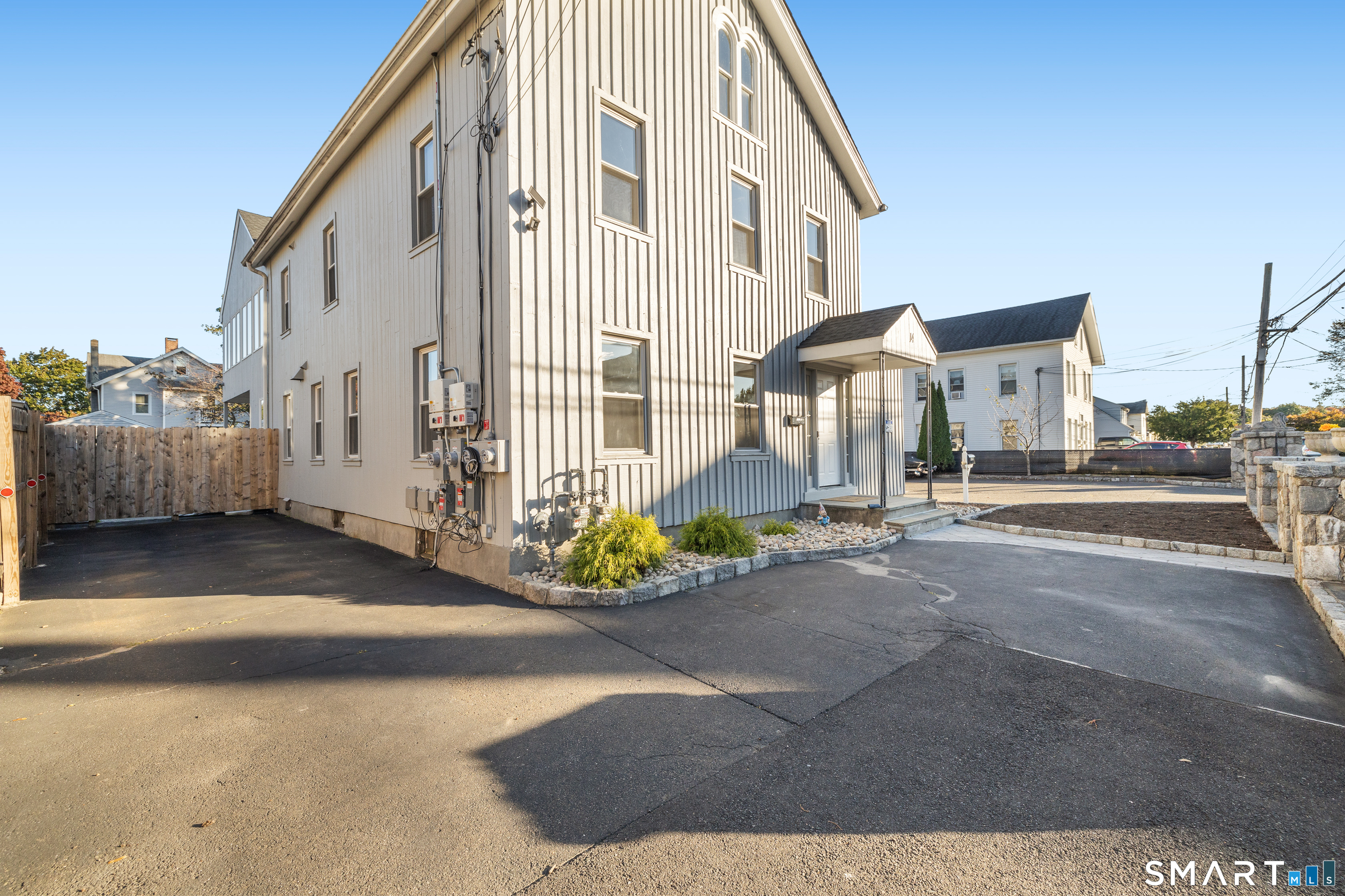 14 Plymouth Avenue, Norwalk, Connecticut photo 2