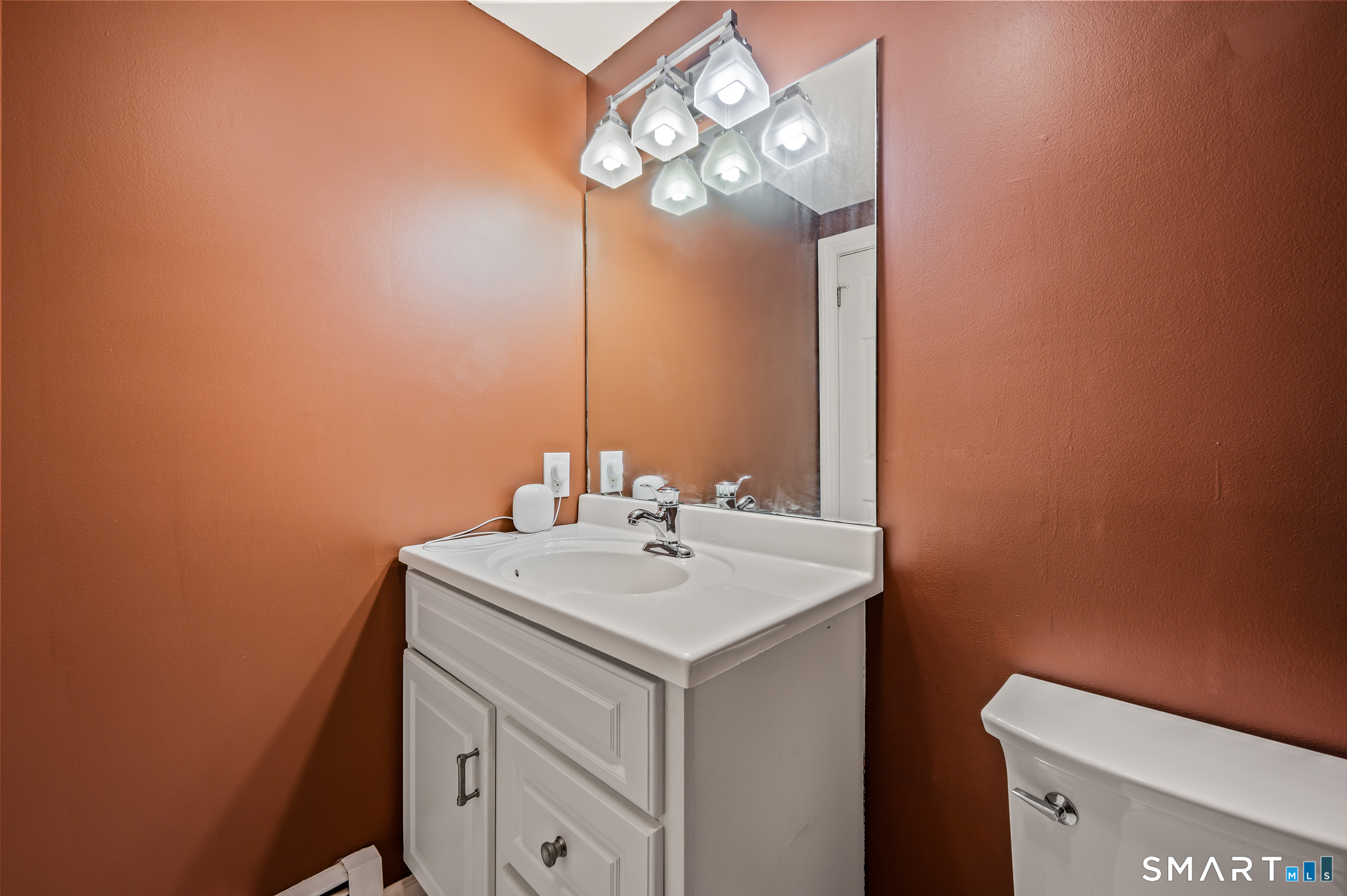 23 Charter Oak Place Unit #4 photo 10
