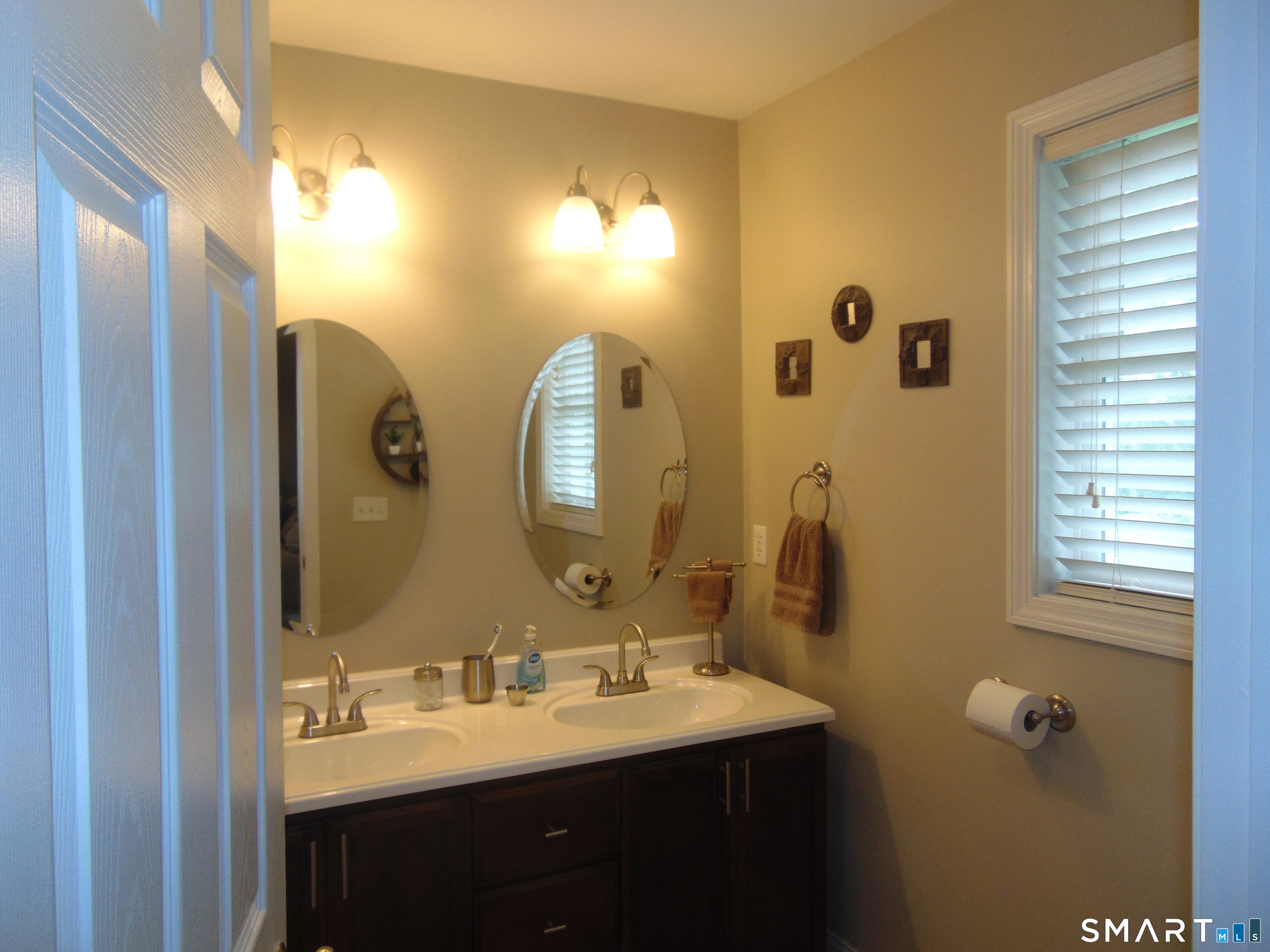 58 Clyde Street photo 35