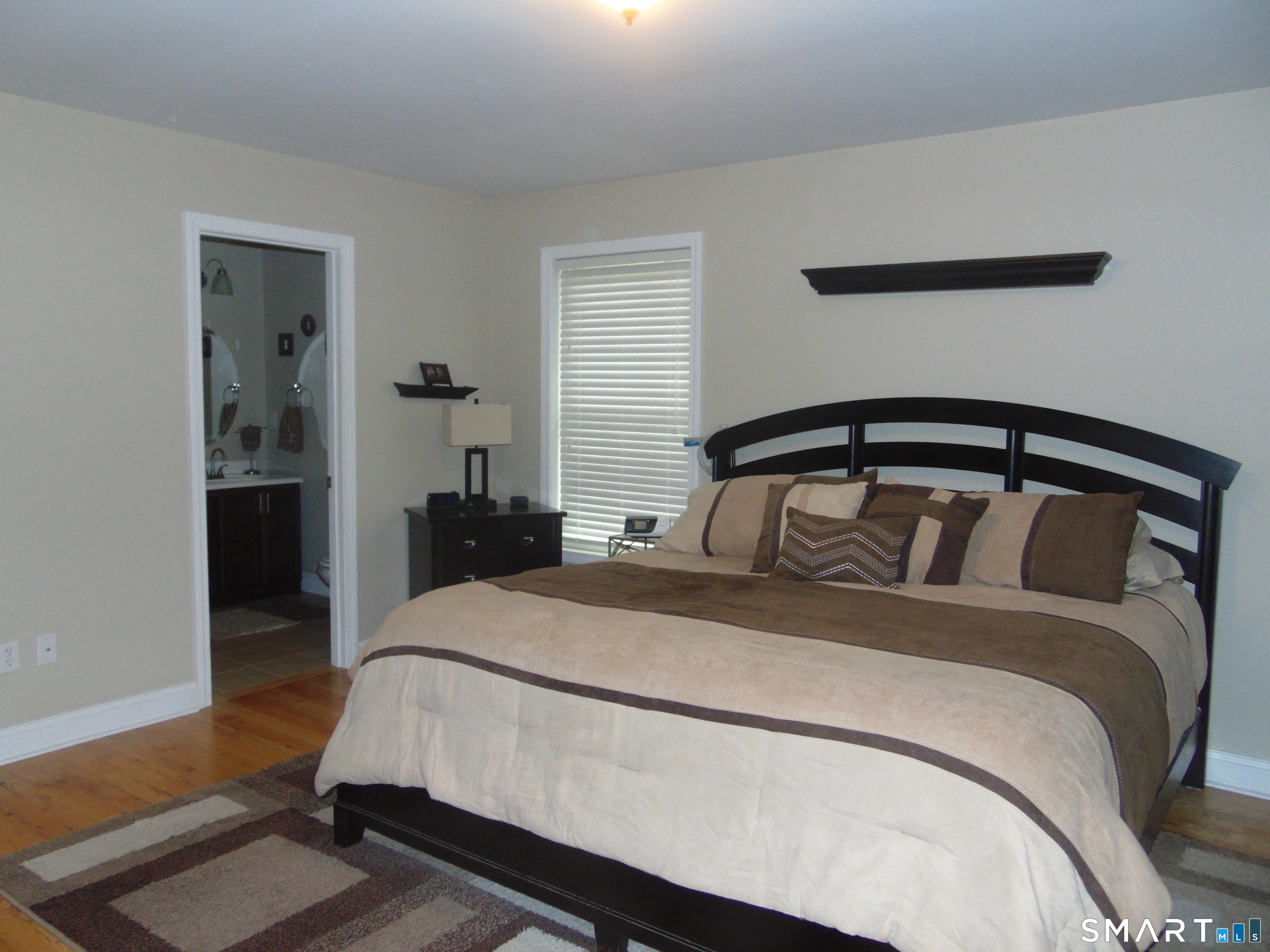 58 Clyde Street photo 36