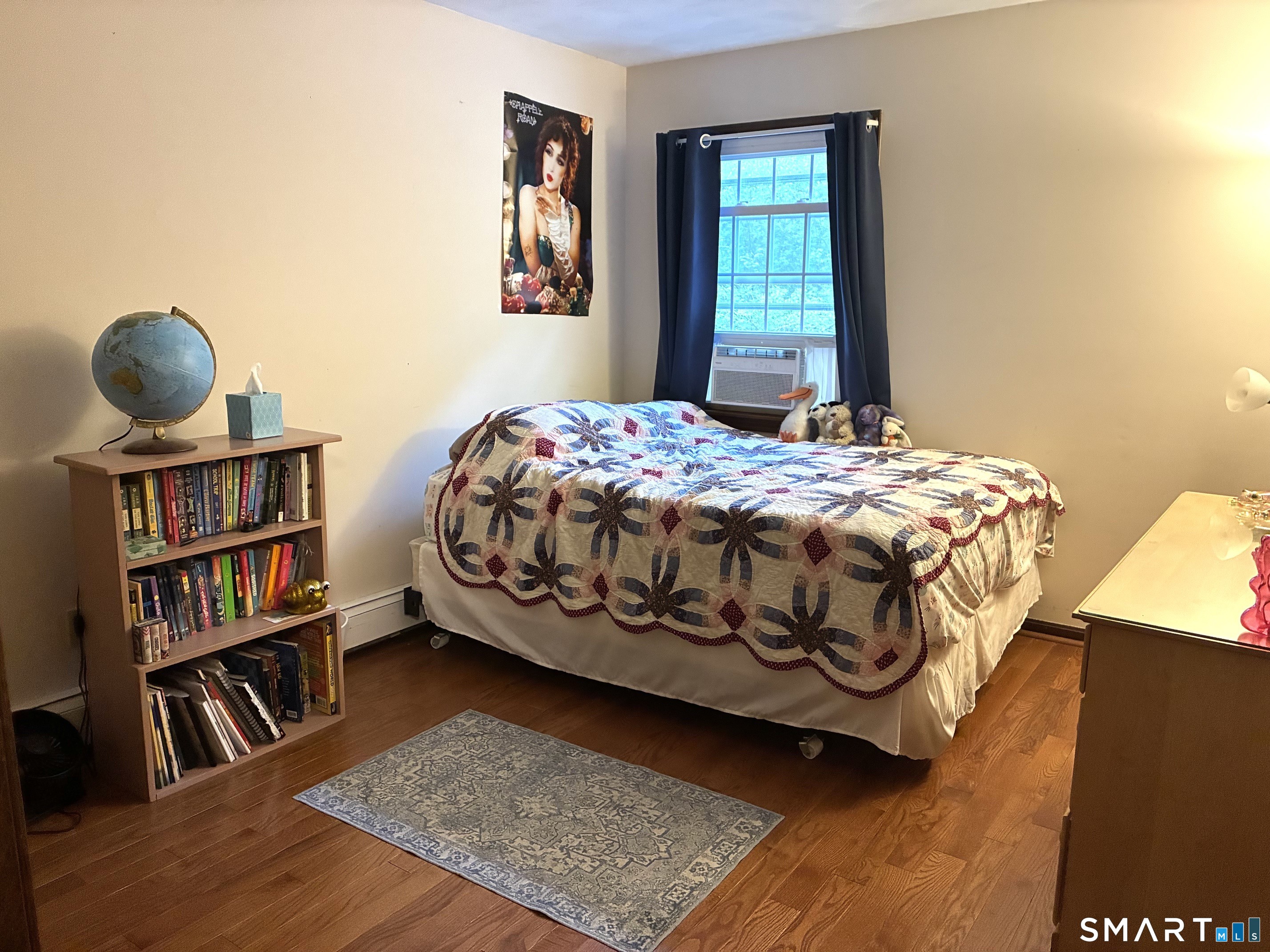 75 Maple Avenue West photo 12