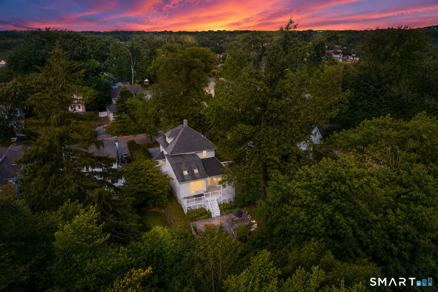 Photo 24 of Single family home for sale at 14 Highview Ave, Old Greenwich, CT 06870 | MLS# 24203497 | Listing updated on 2026-09-14