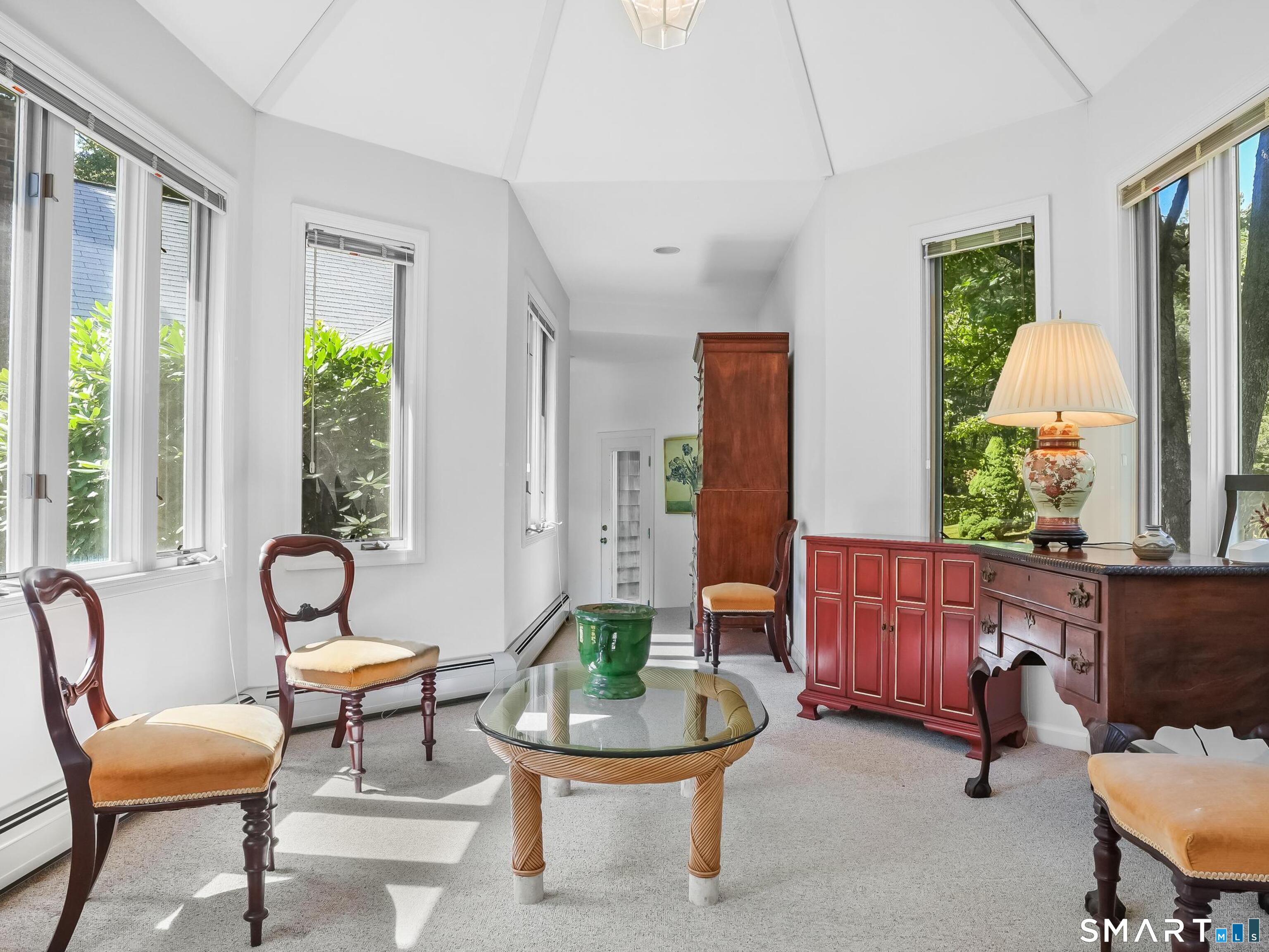 106 Spoonwood Road photo 9