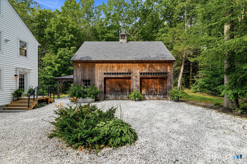3rd image of 17 Florida Rd, East Haddam, CT 06423 | MLS# 24203163