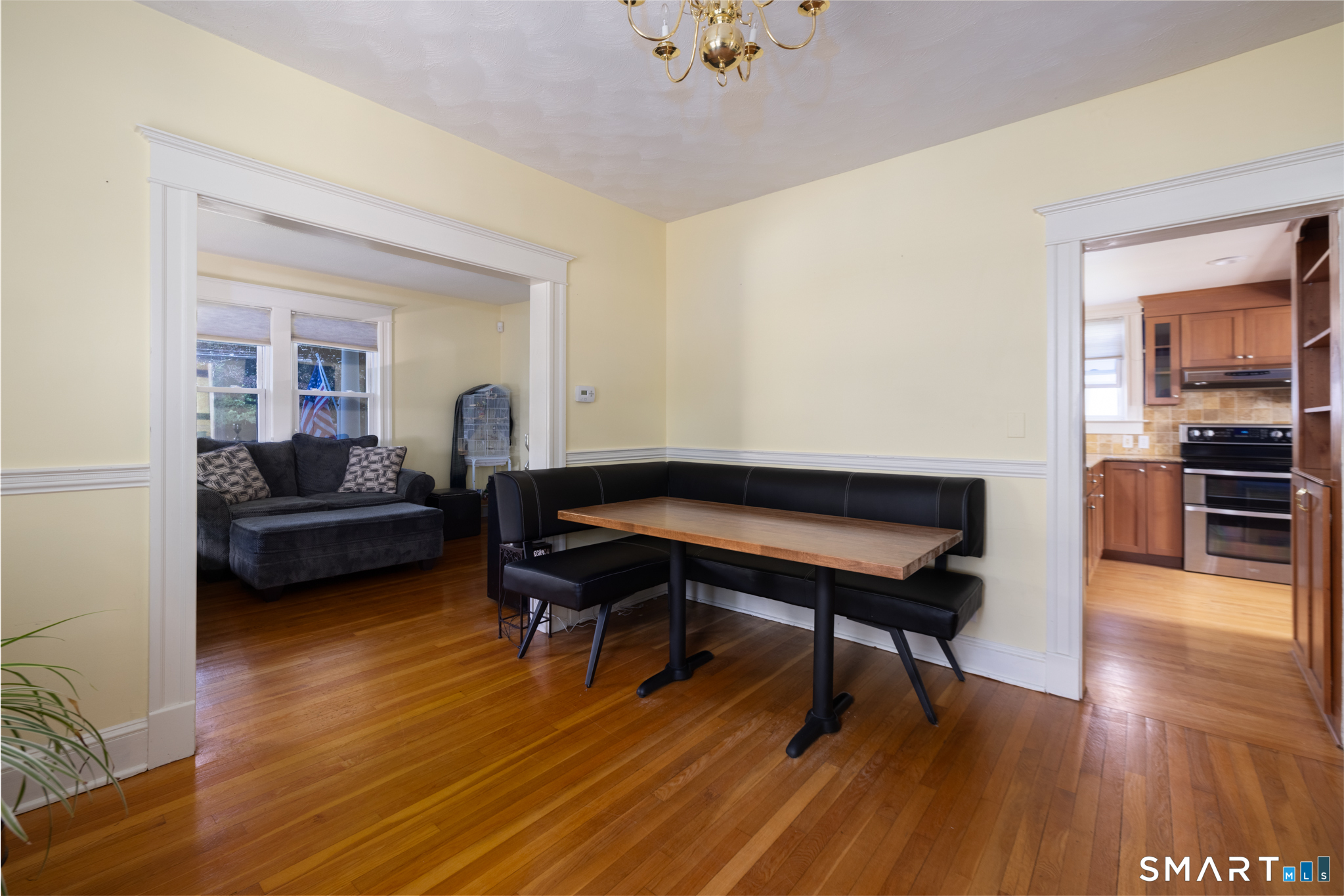 61 Oakland Road photo 11