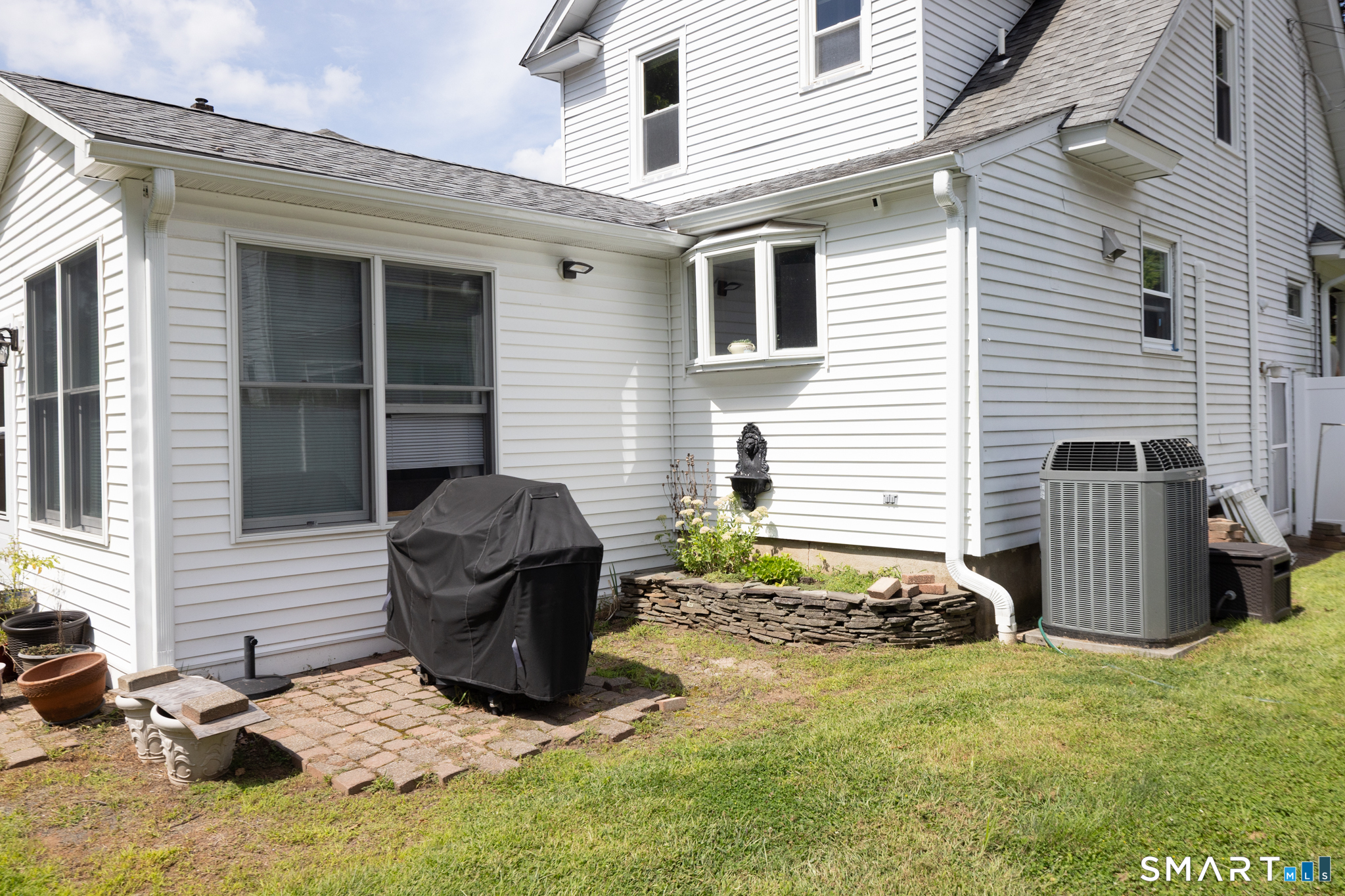 61 Oakland Road photo 33