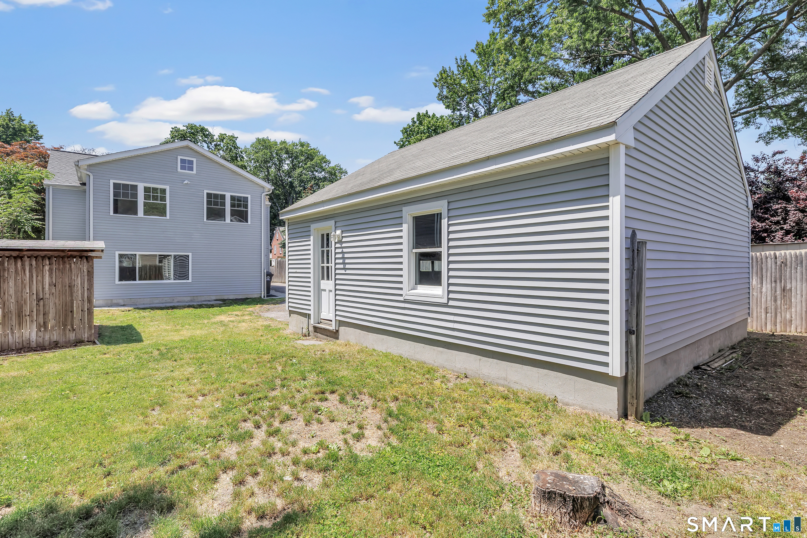 41 Frisbie Street, Stamford, Connecticut photo 3