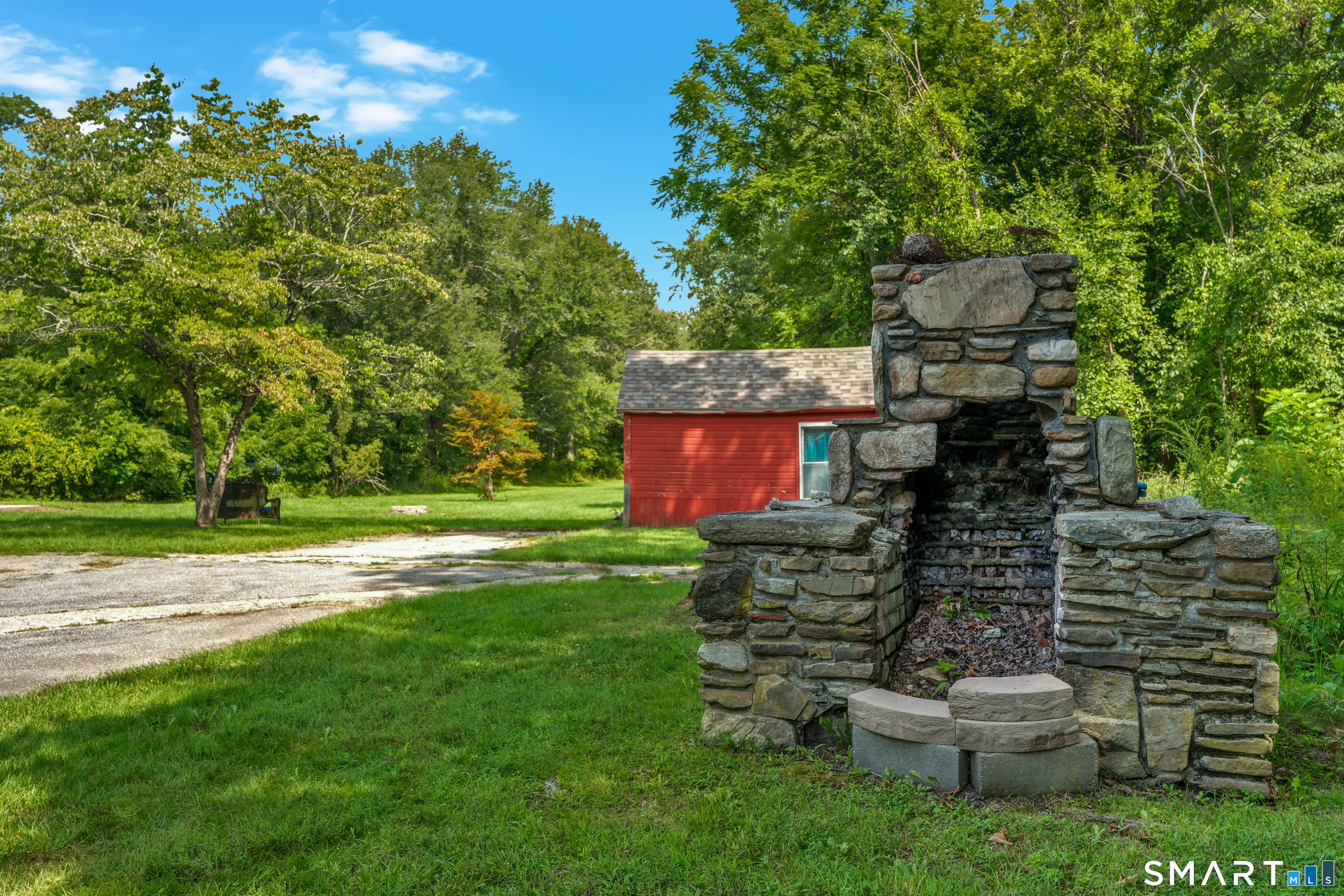 Photo 3 of Single family home for sale at 100 High St, Plainfield, CT 06354 | MLS# 24202054 | Listing updated on 2026-09-16