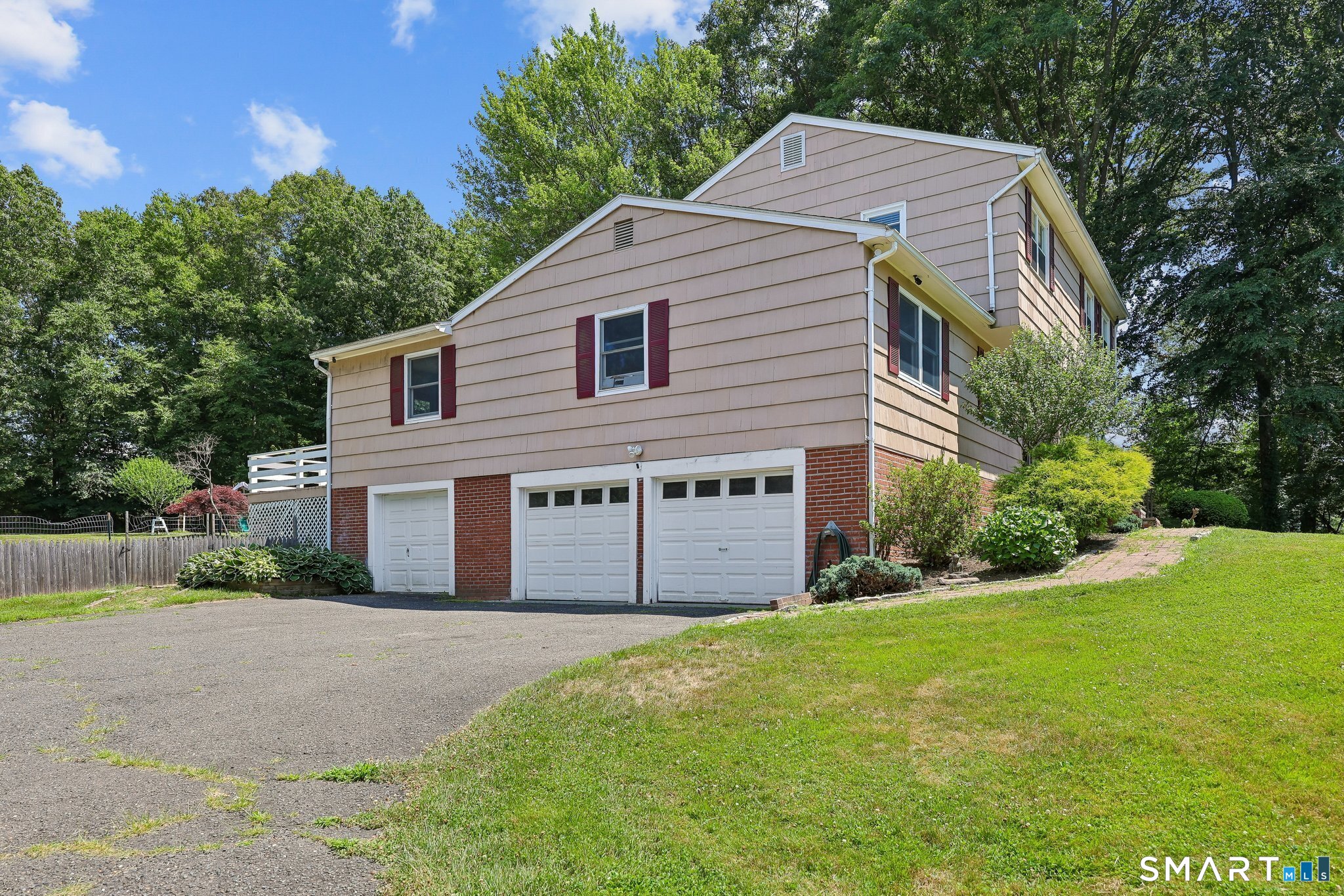 11 Olin Court photo 30