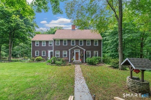 132 Hammertown, Monroe
