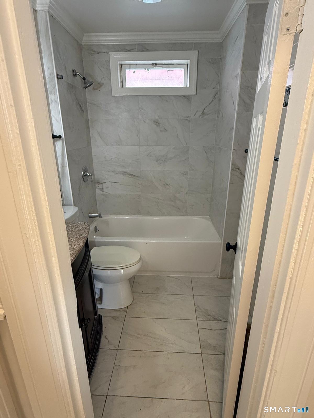 1572 Park Street photo 13