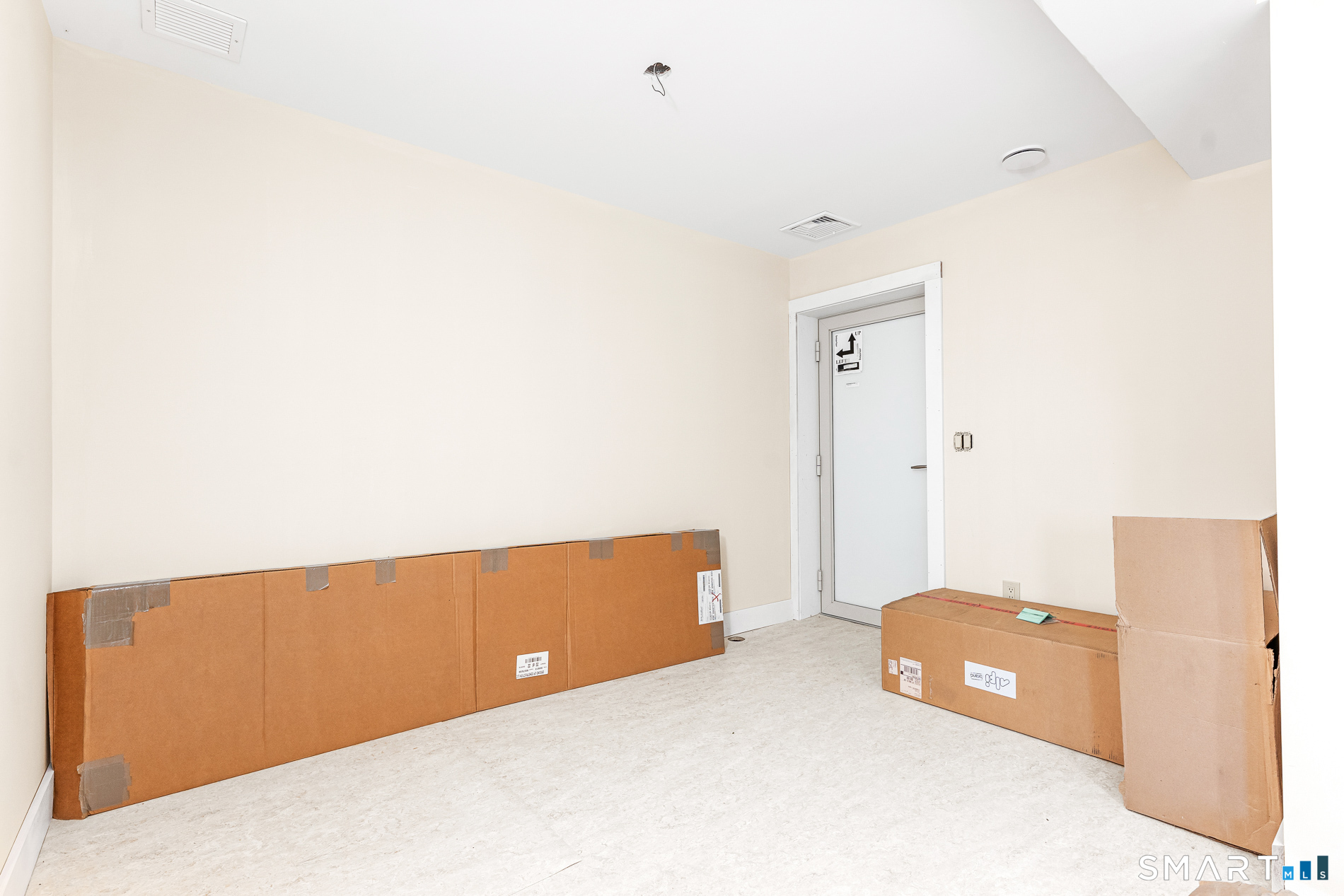 587 Taugwonk Road photo 25