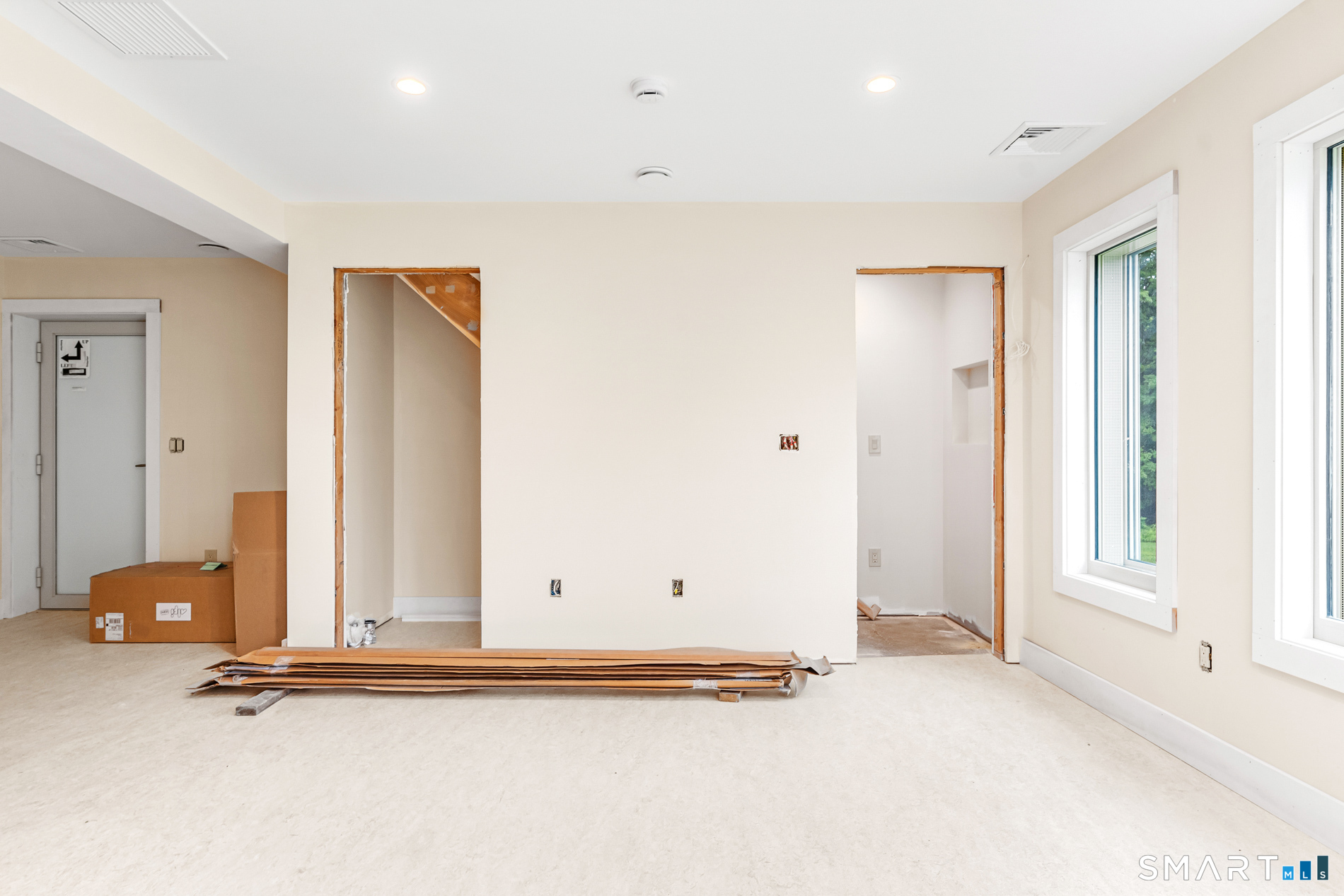 587 Taugwonk Road photo 27