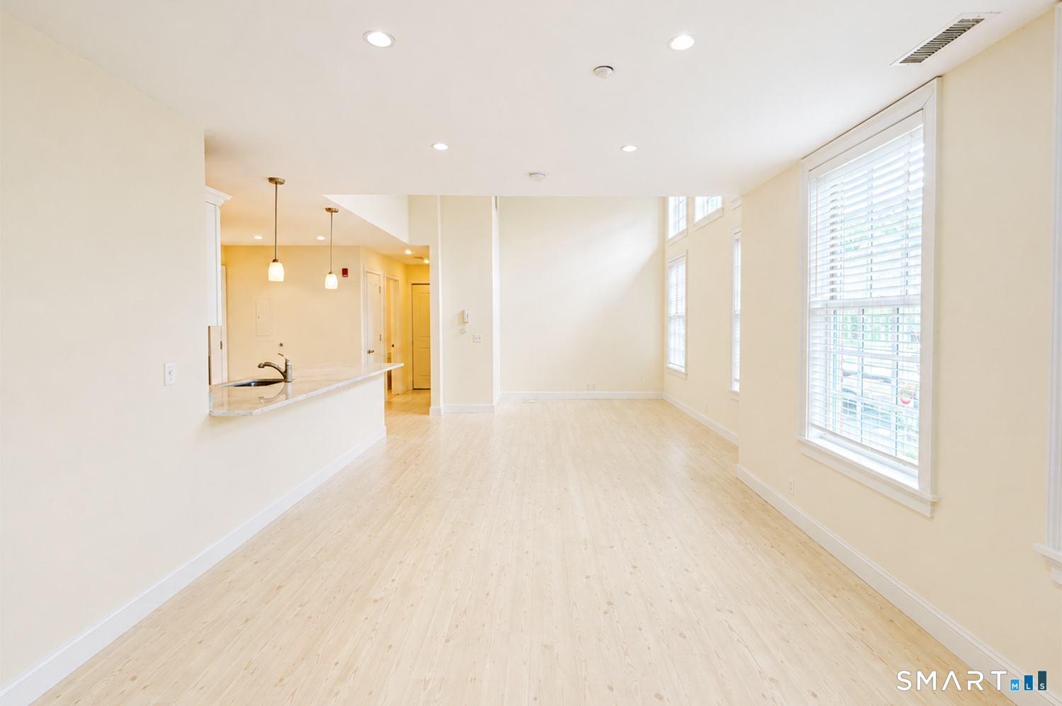 1015 Boston Post Road, Darien, Connecticut photo 4