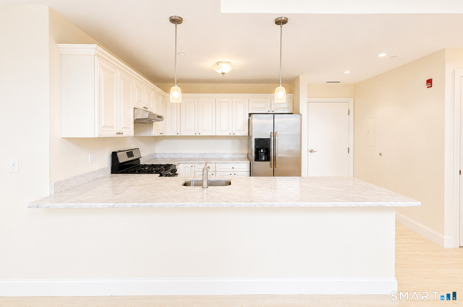 1015 Boston Post Road, Darien, Connecticut photo 5