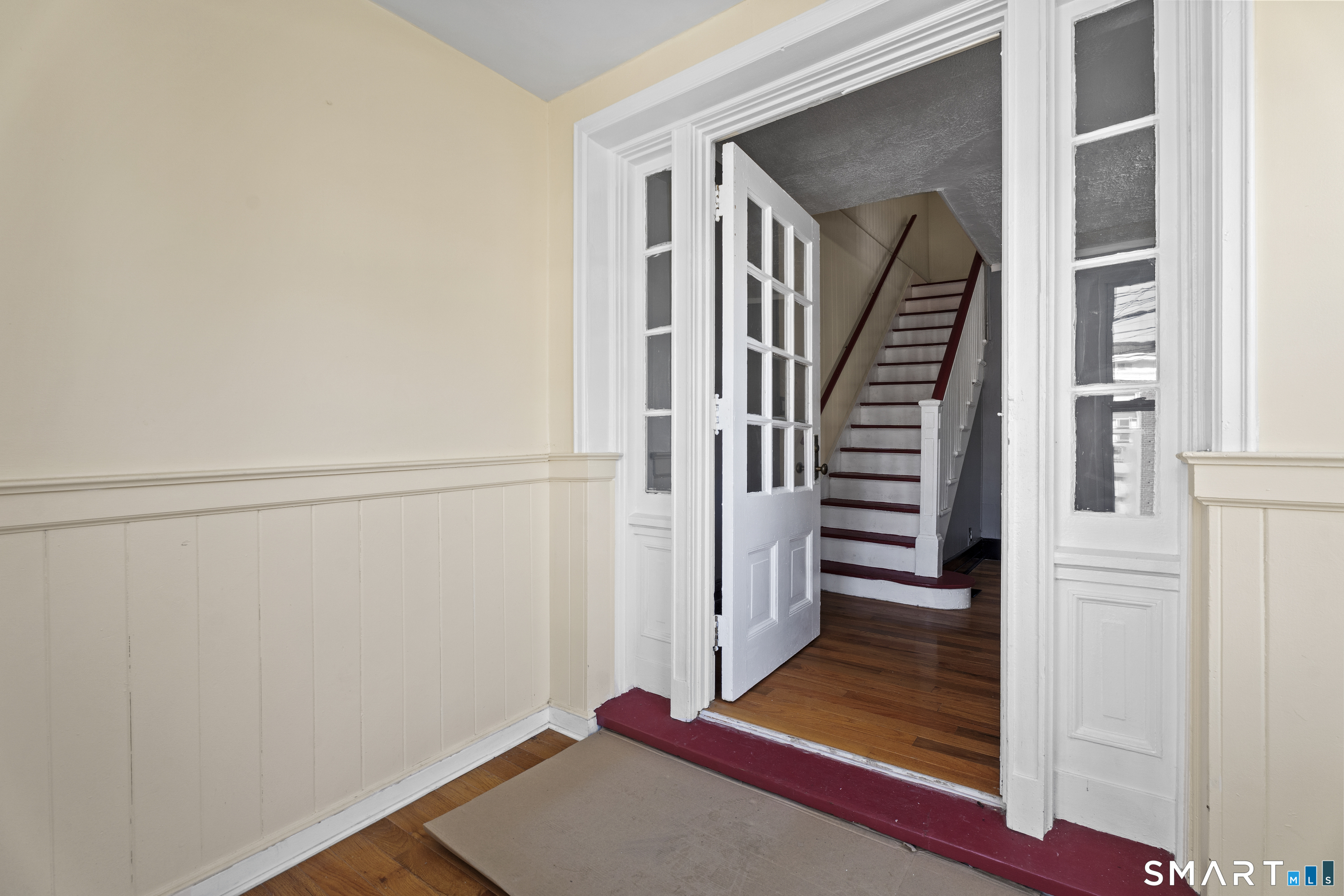 4th image of 302 Dover St, Bridgeport, CT 06610 | MLS# 24202974