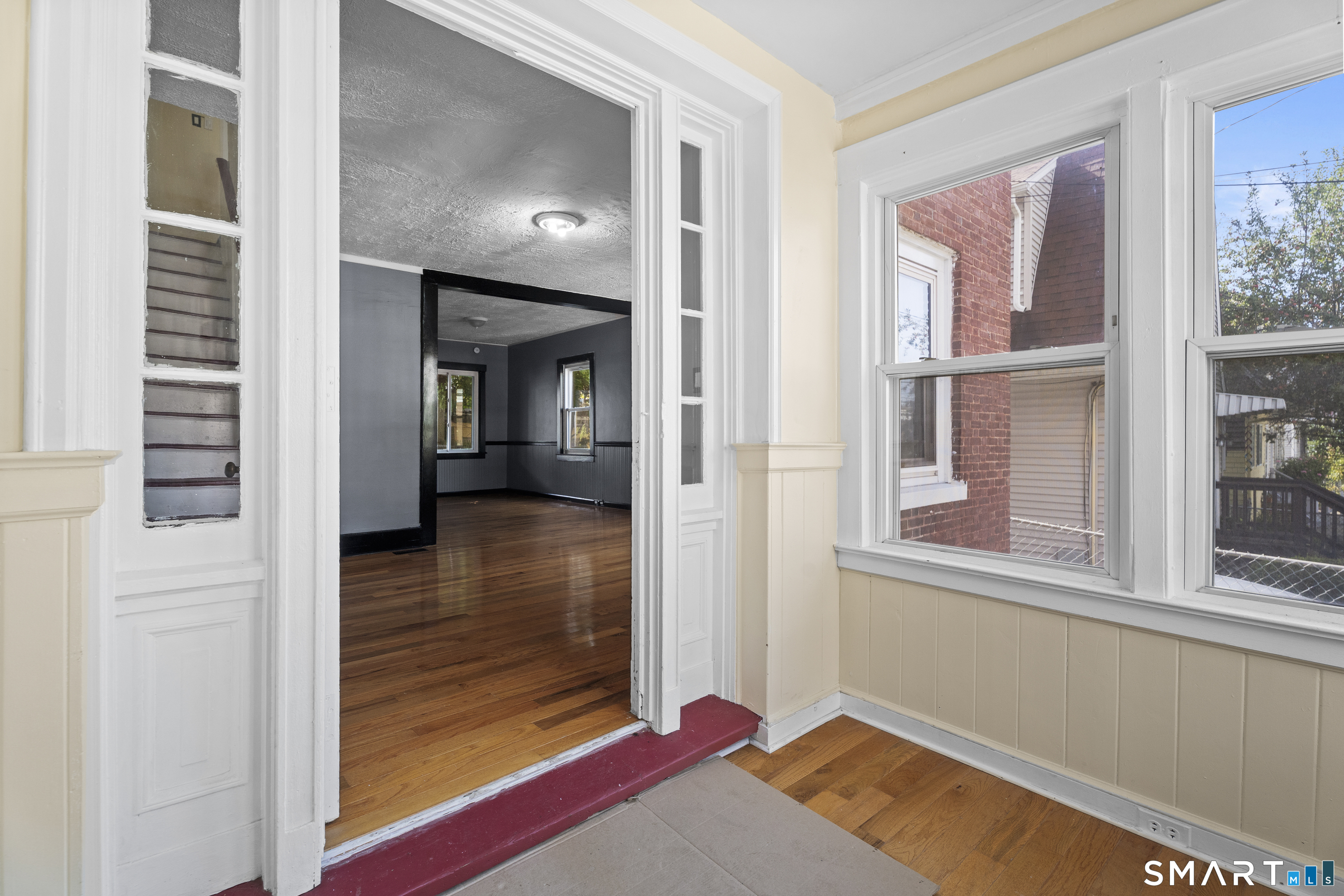 3rd image of 302 Dover St, Bridgeport, CT 06610 | MLS# 24202974