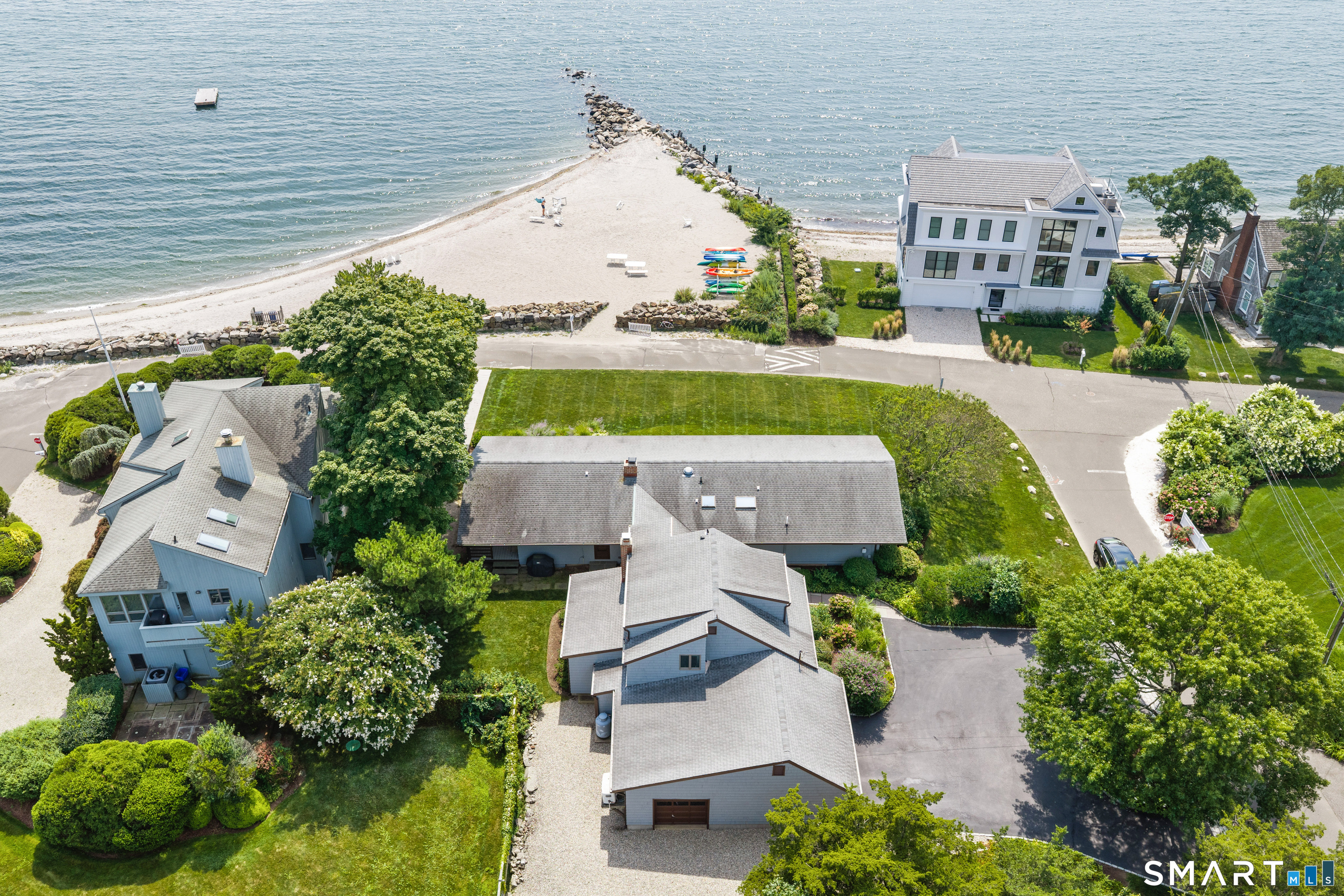 17 Cockenoe Drive, Westport, Connecticut photo 5