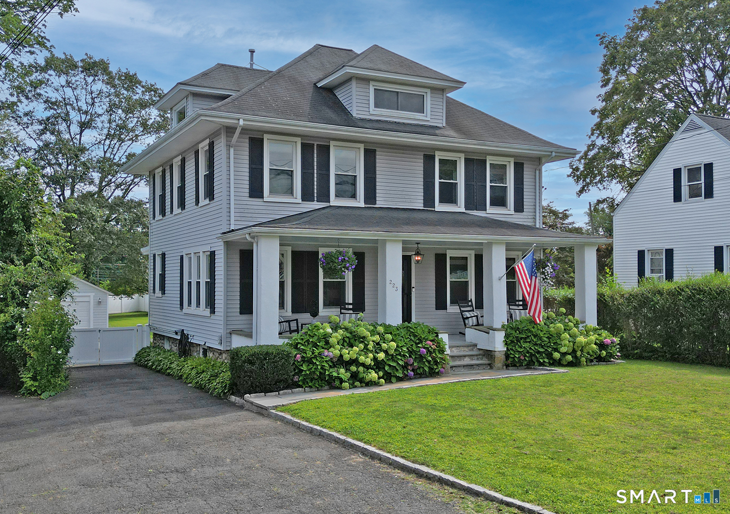 223 West Avenue, Darien, Connecticut photo 2