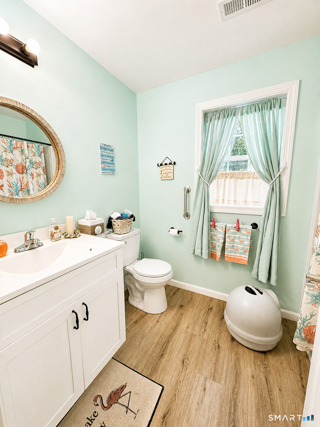 17 Hannah Way photo 15
