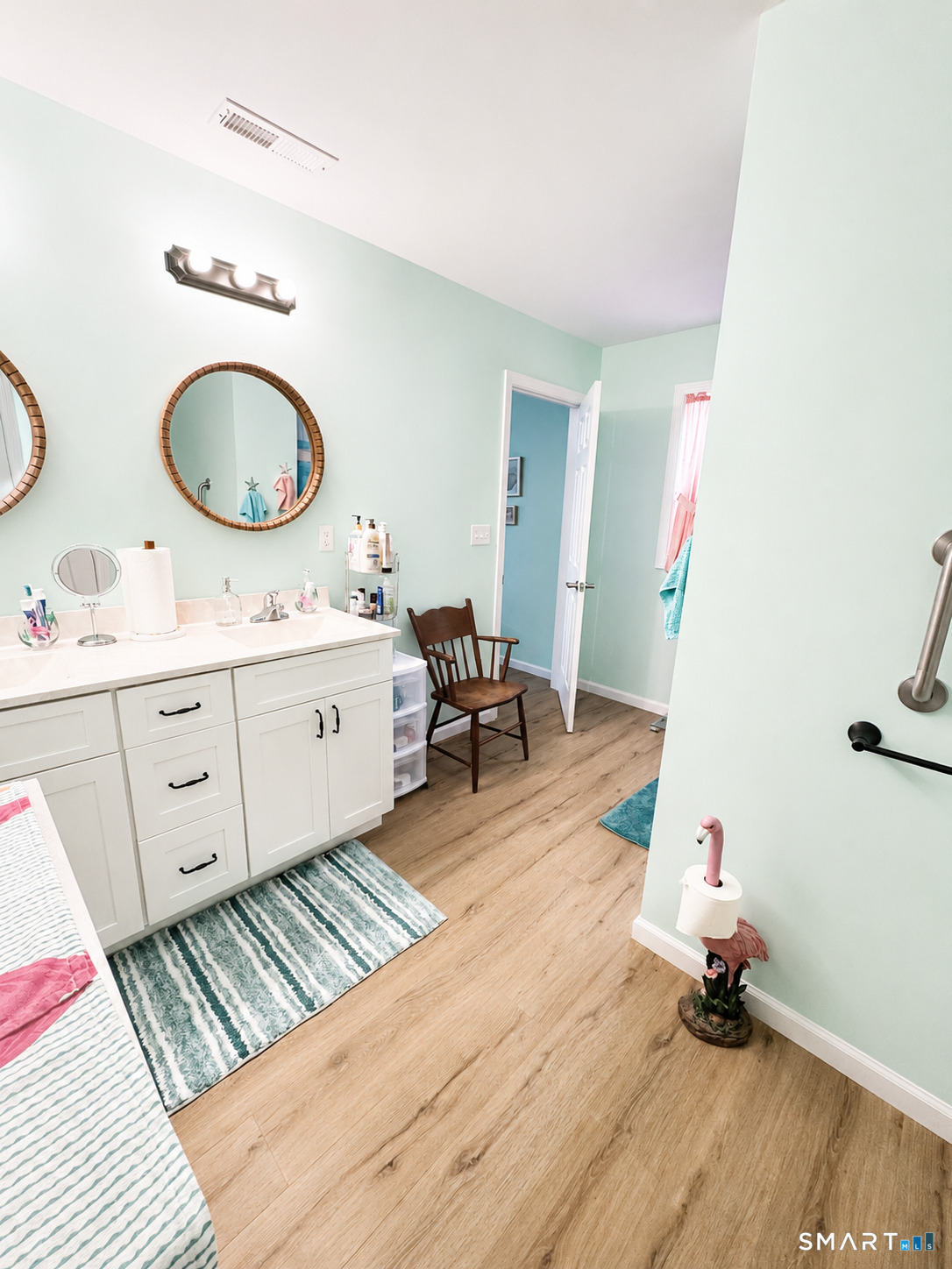 17 Hannah Way photo 18