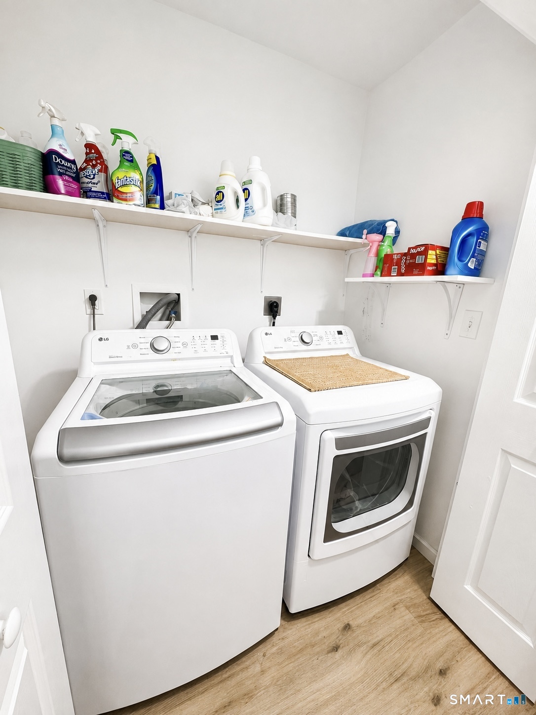 17 Hannah Way photo 20