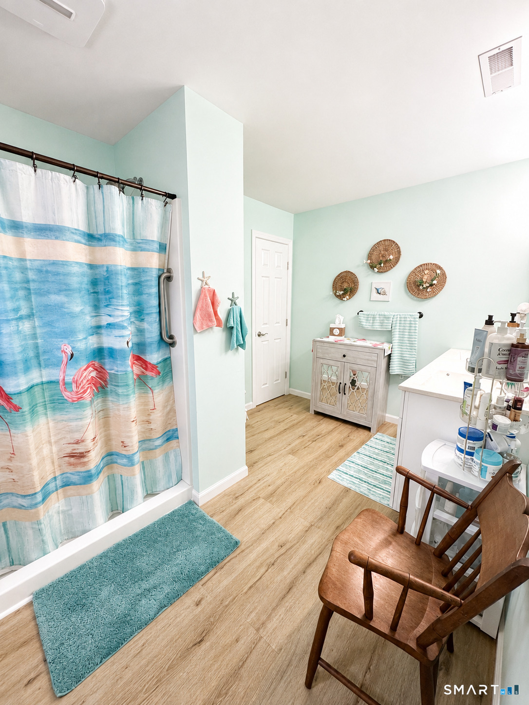 17 Hannah Way photo 19