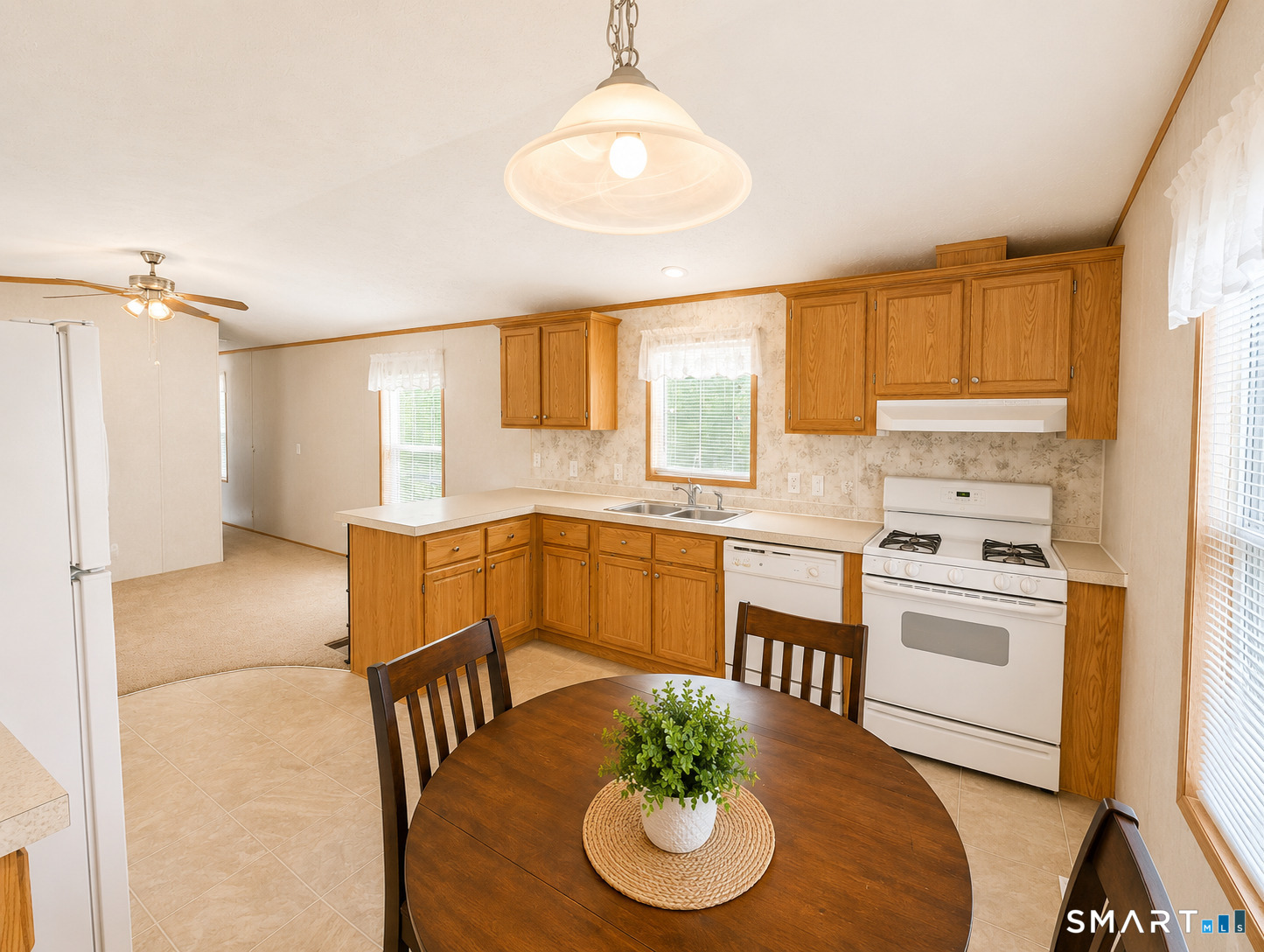 4th image of 1950 N Broad St #3, Meriden, CT 06450 | MLS# 24203632