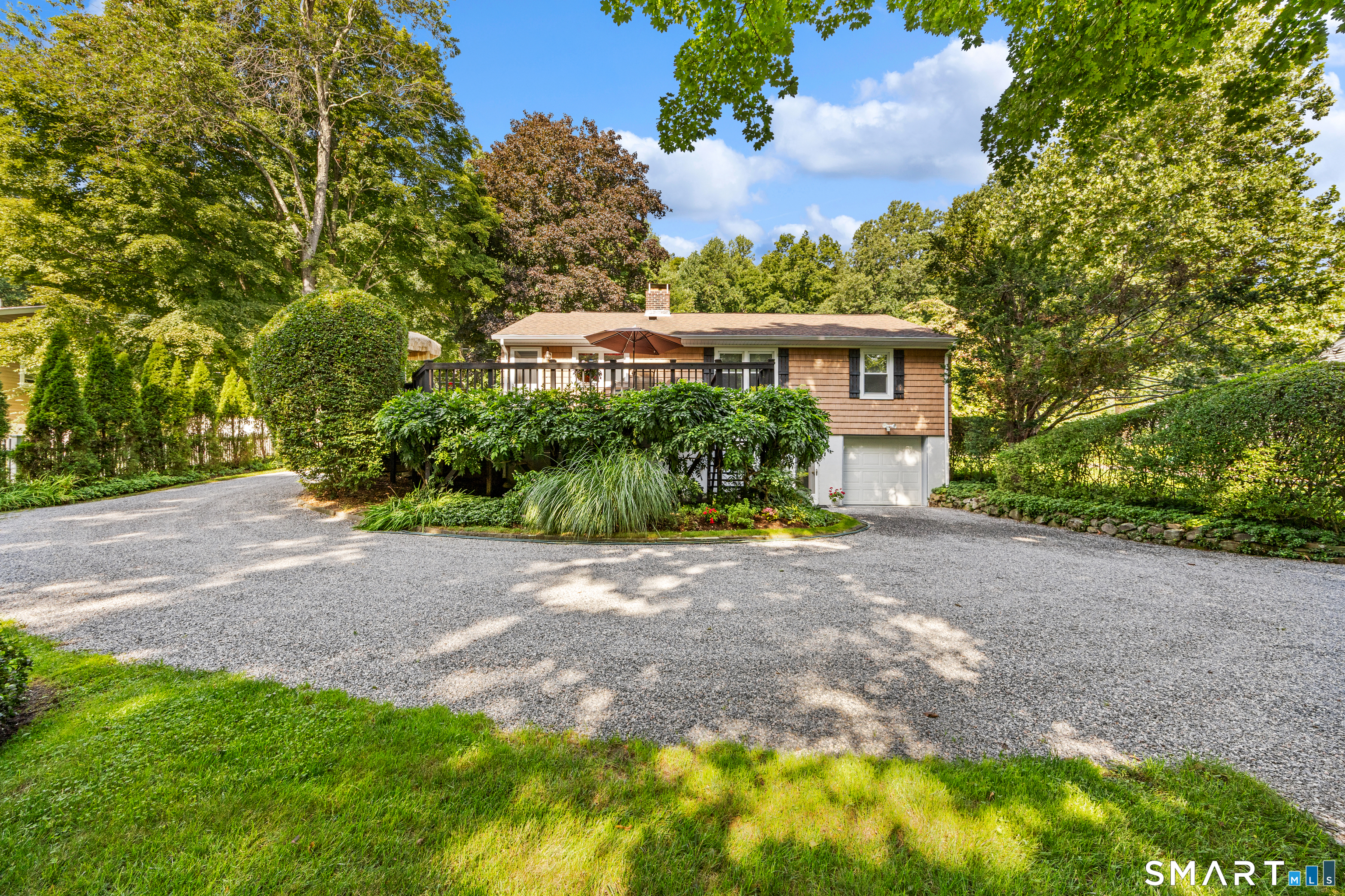 950 Peck Lane photo 32