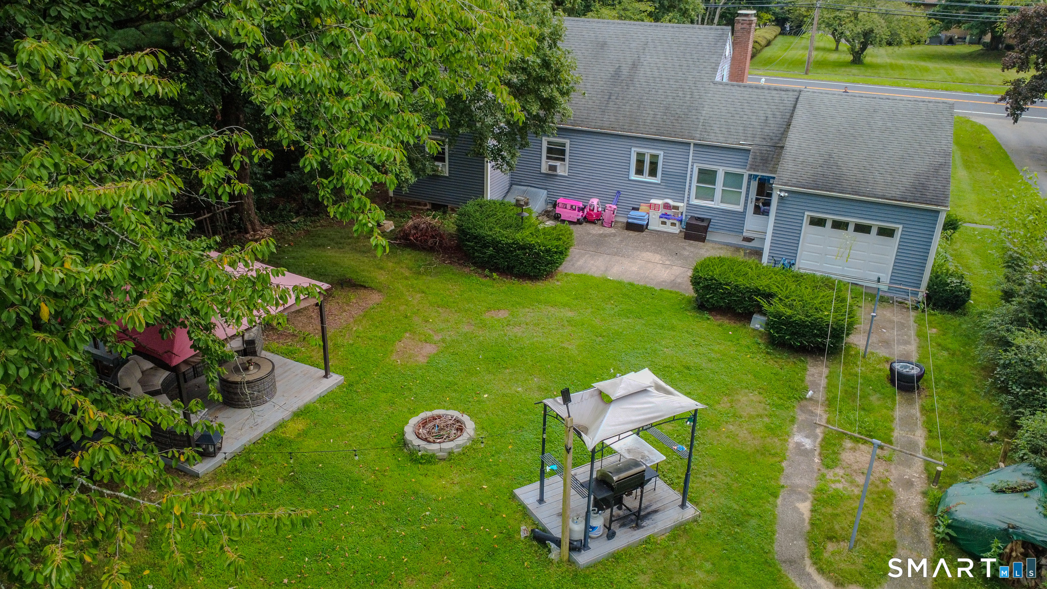 501 Paddock Avenue photo 27